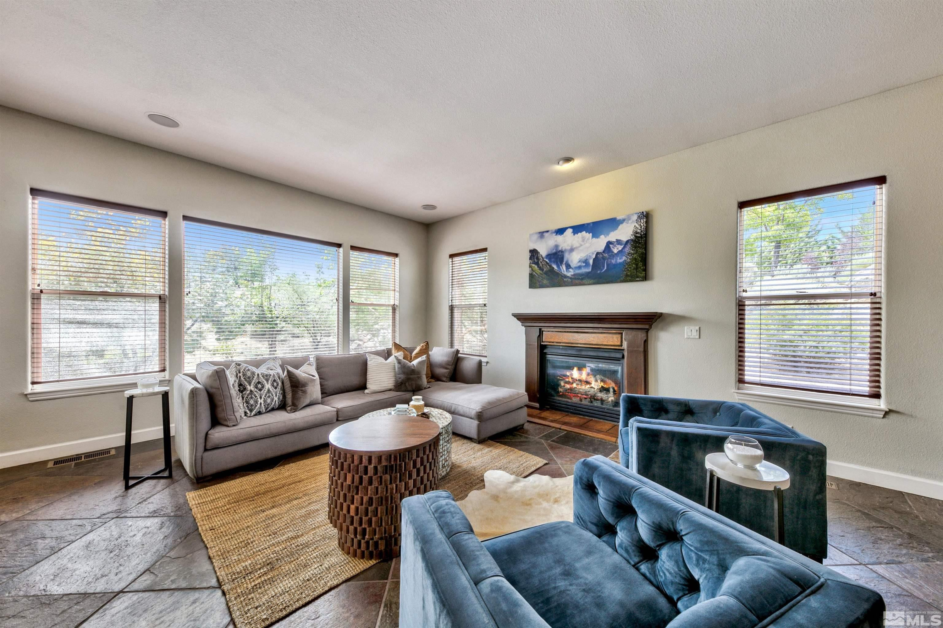3000 Granite Pointe Dr Property Photo 4