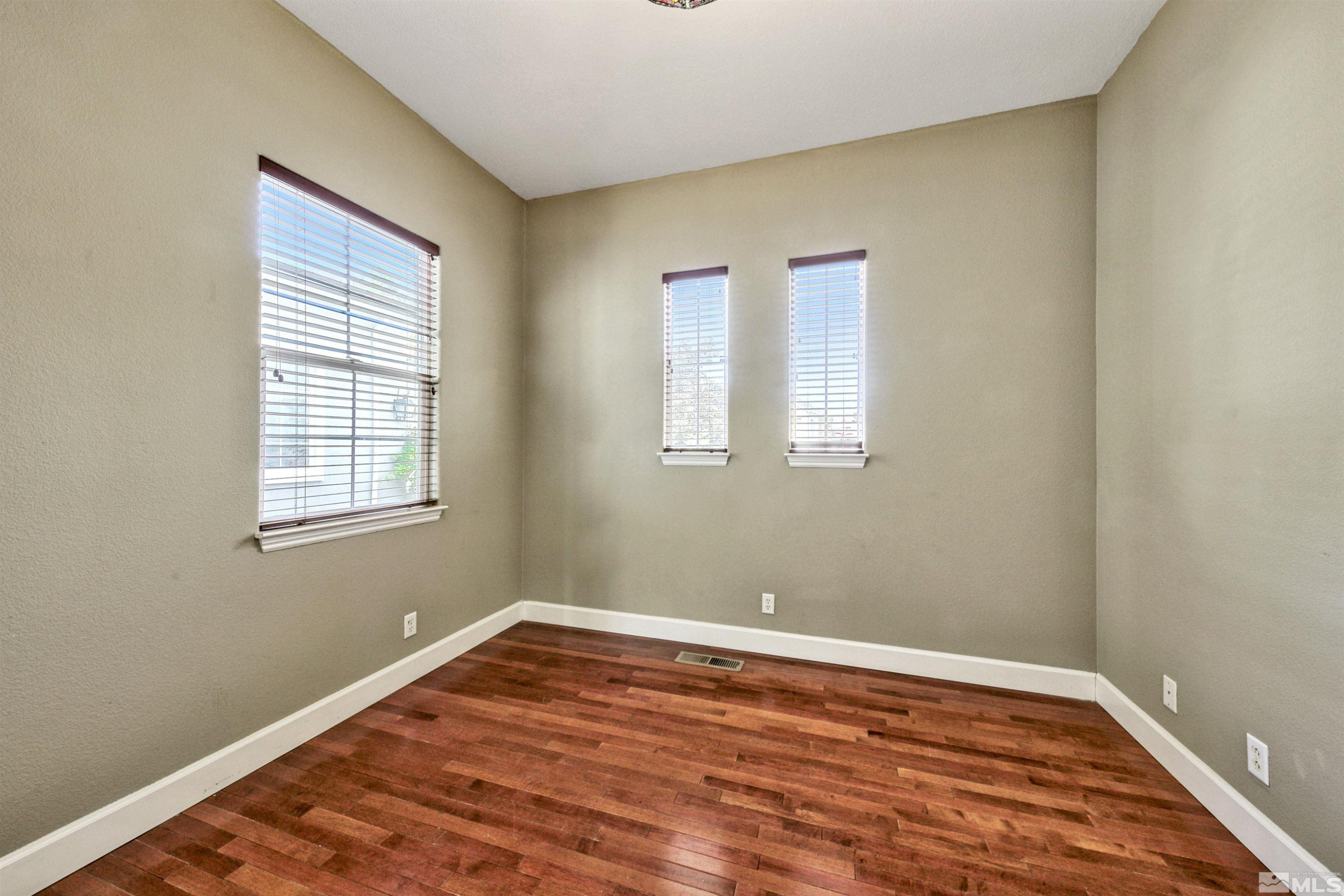 3000 Granite Pointe Dr Property Photo 23