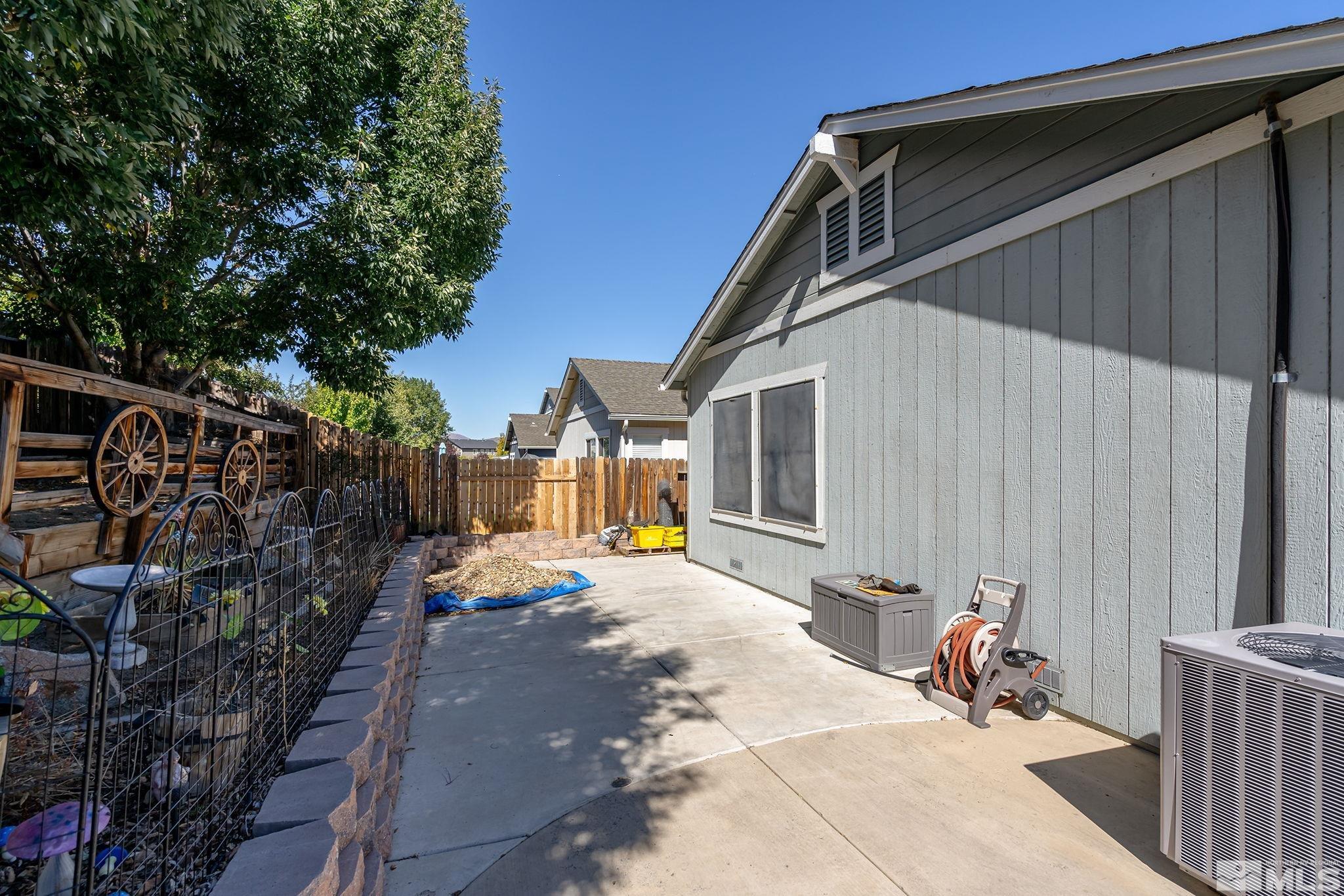 8921 Kemmer St Property Photo 19