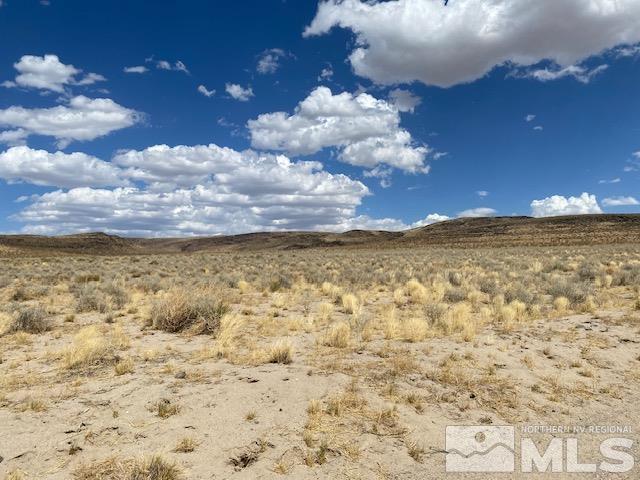 Apn 01565101 Property Photo 2