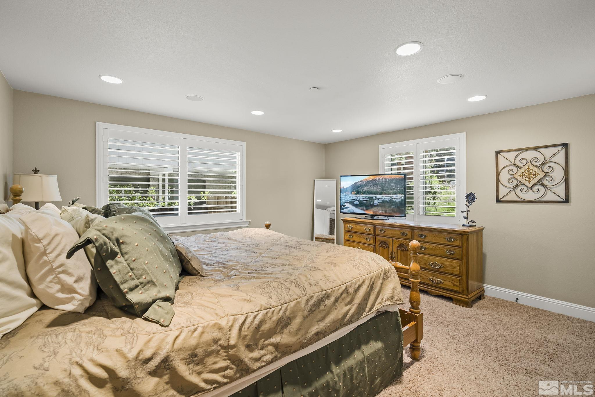 1030 Lynn Way Property Photo 21