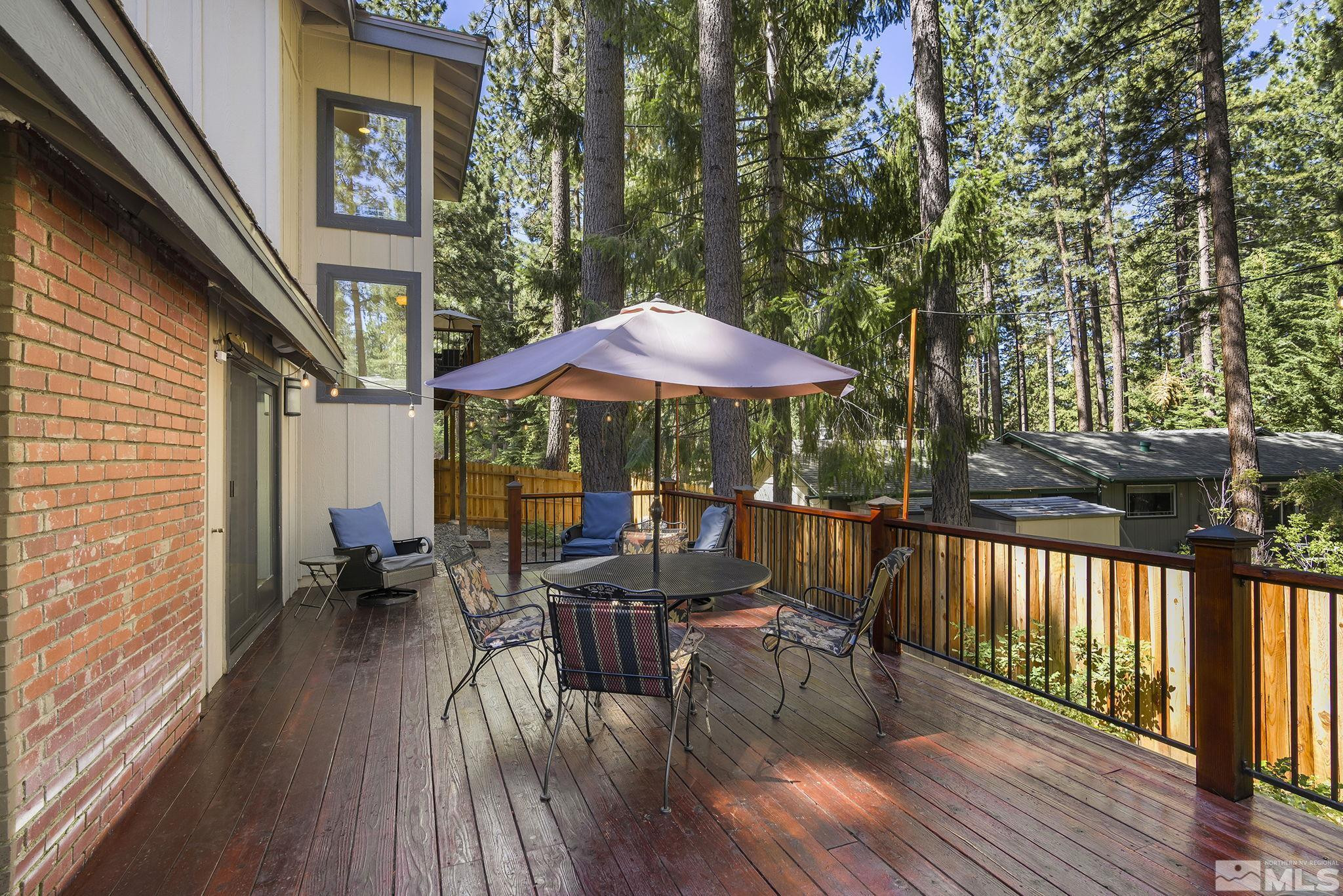1030 Lynn Way Property Photo 31