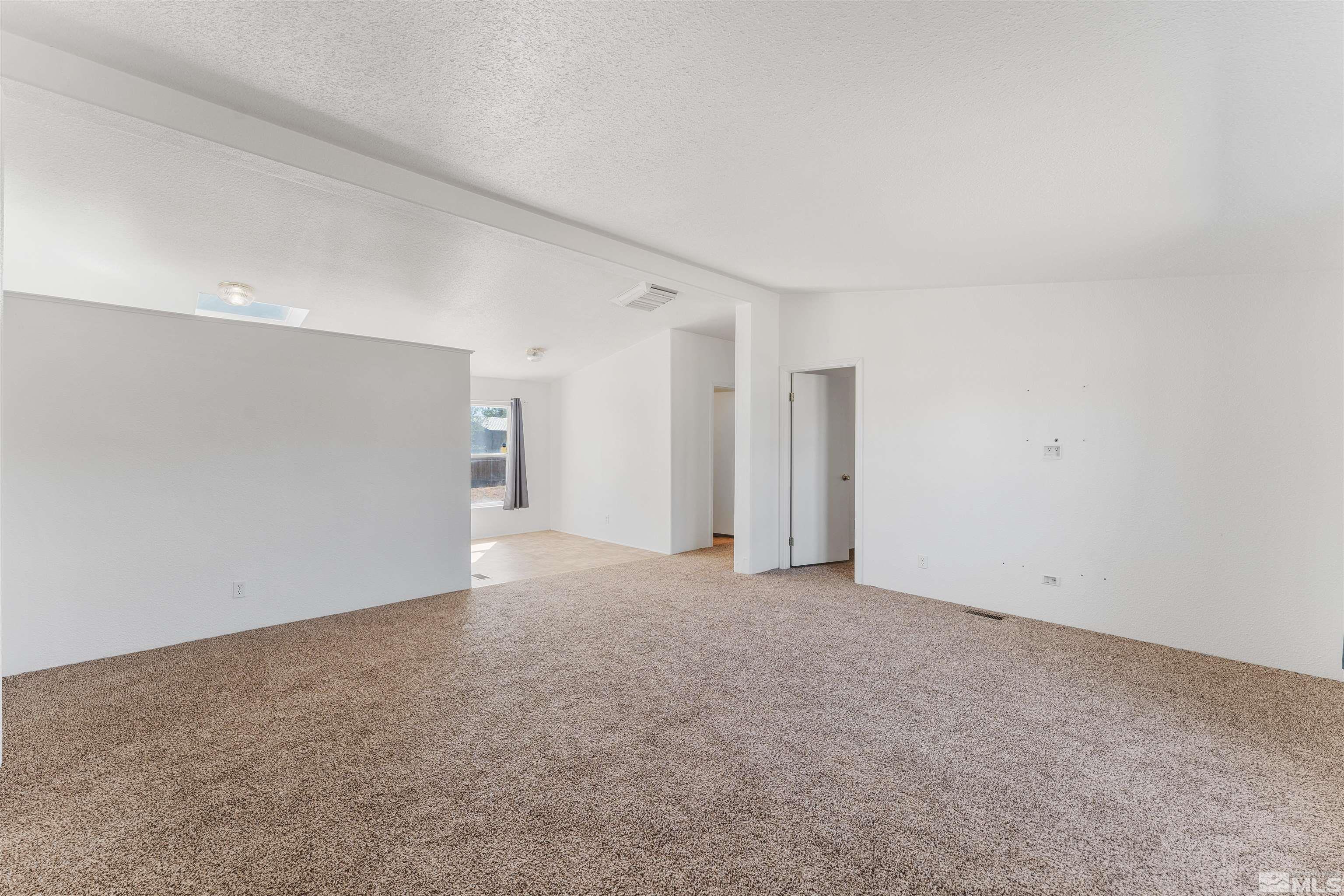 1414 Lahontan Drive Property Photo 3
