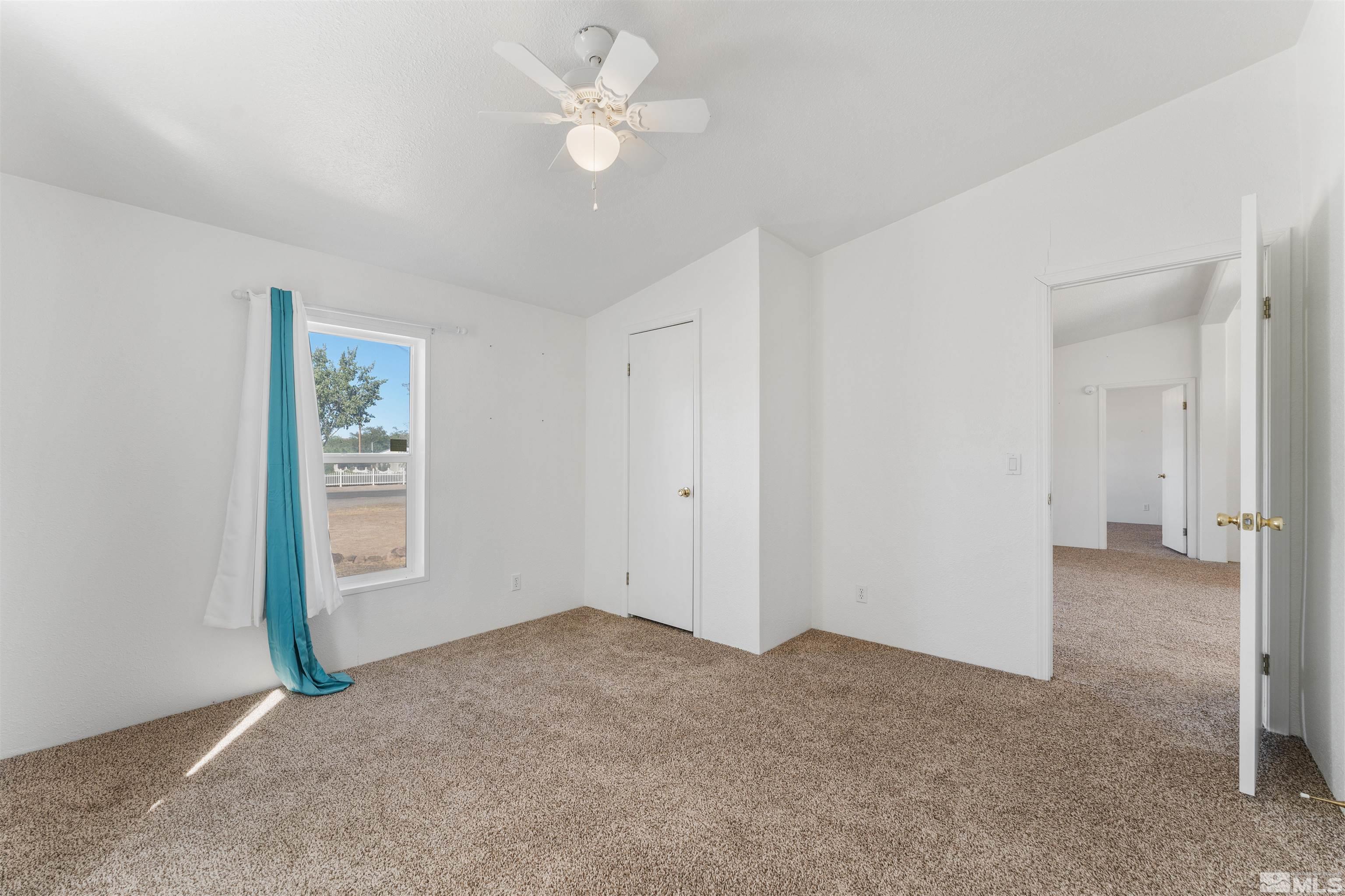 1414 Lahontan Drive Property Photo 19