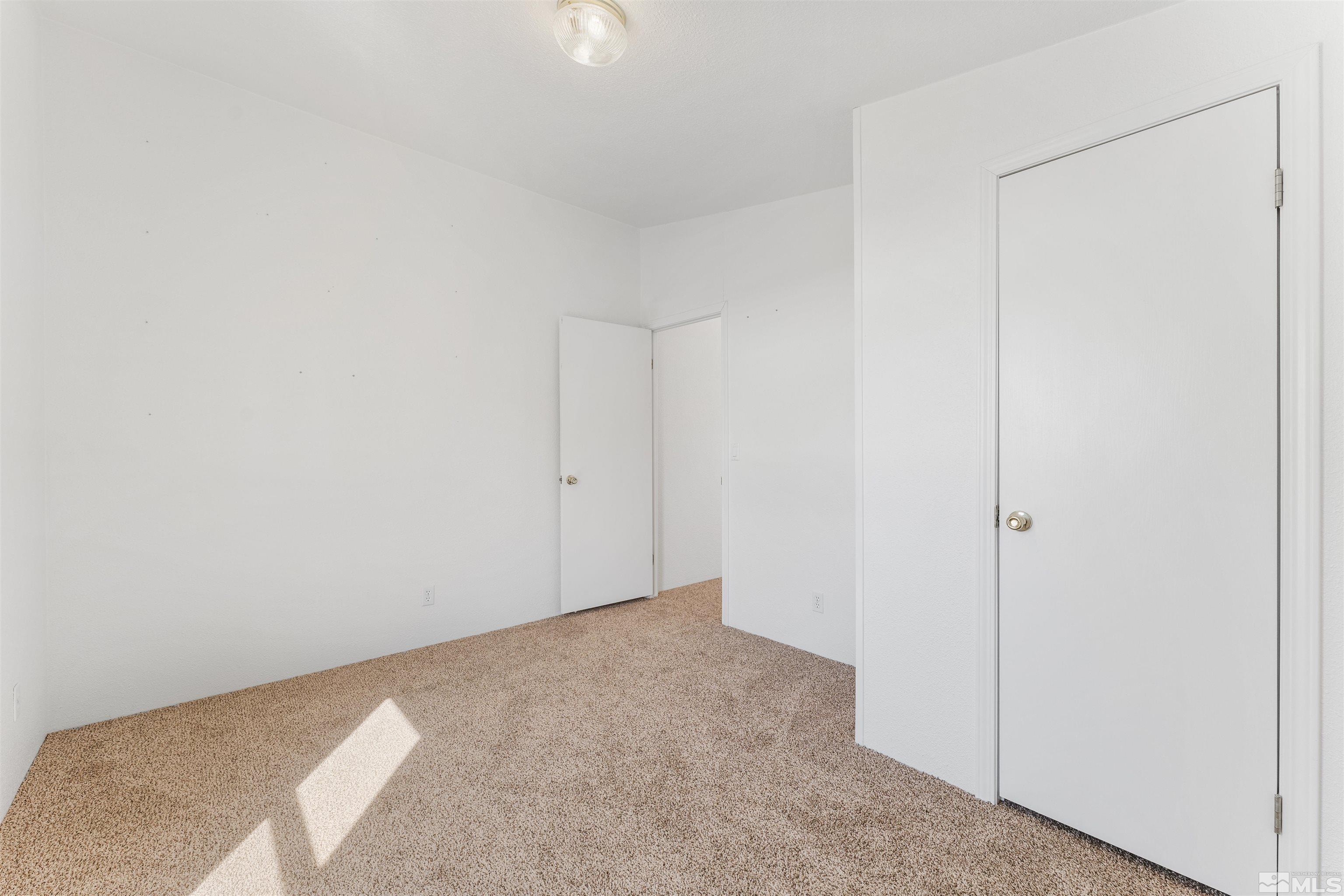 1414 Lahontan Drive Property Photo 26