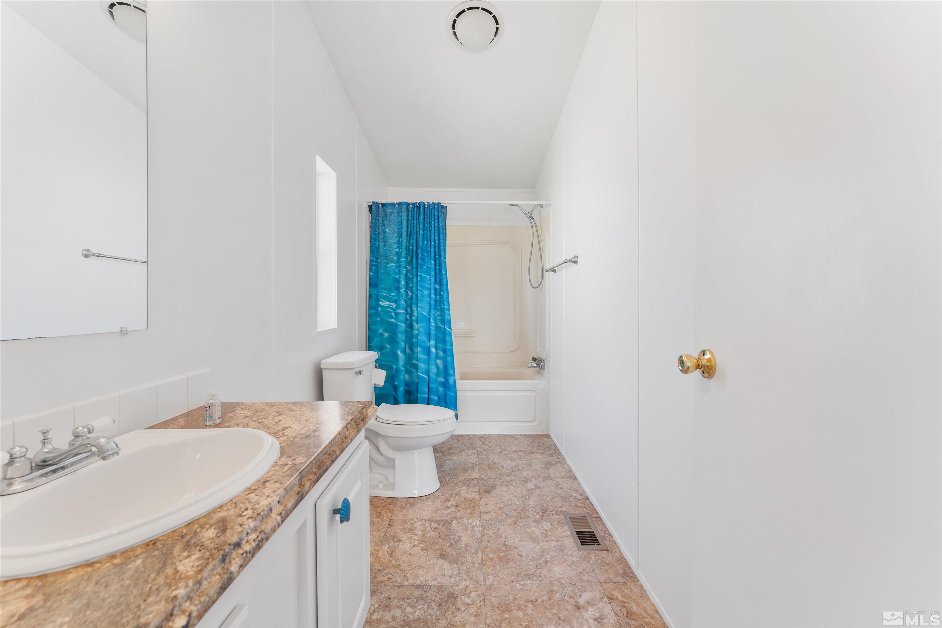 1414 Lahontan Drive Property Photo 30