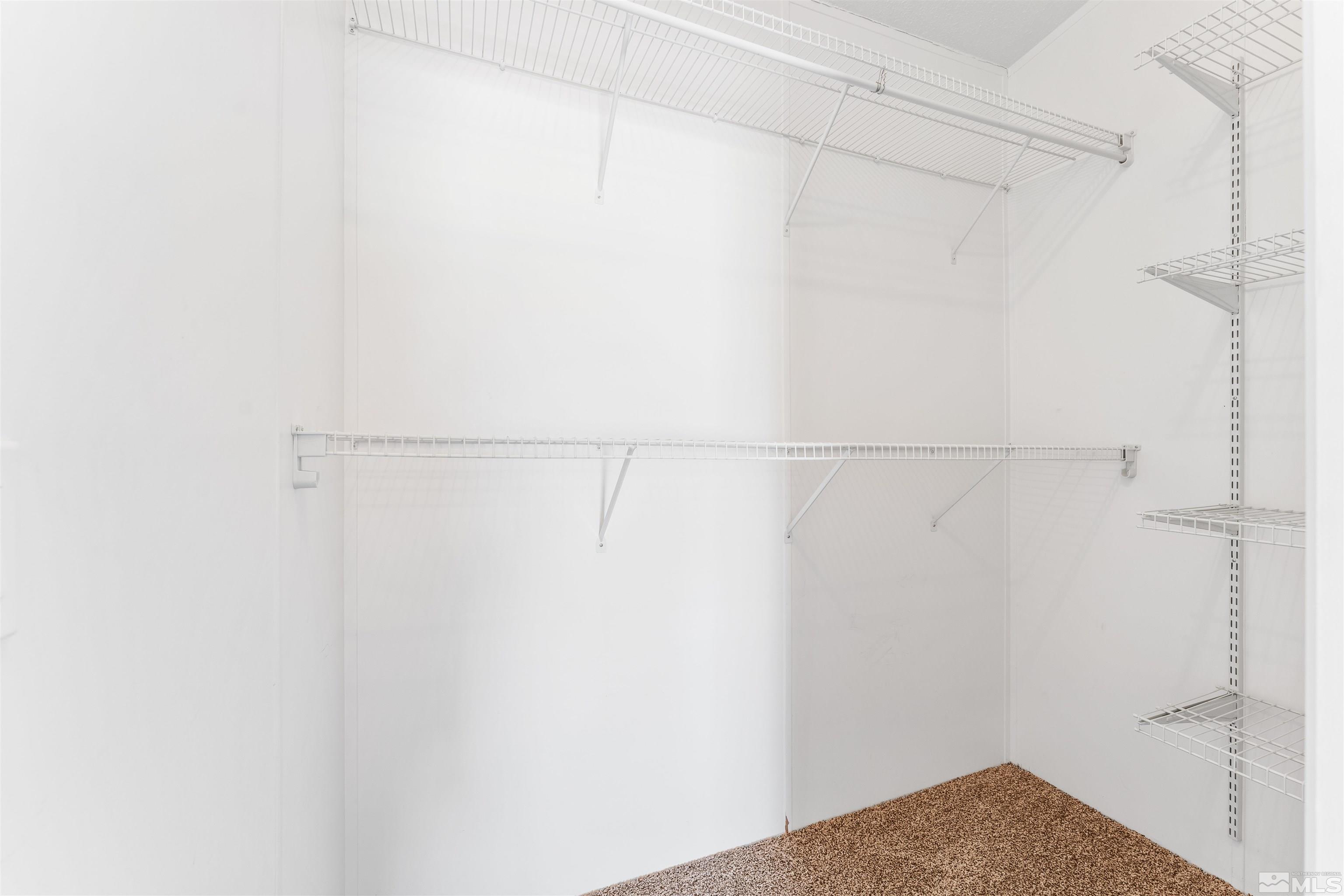 1414 Lahontan Drive Property Photo 33