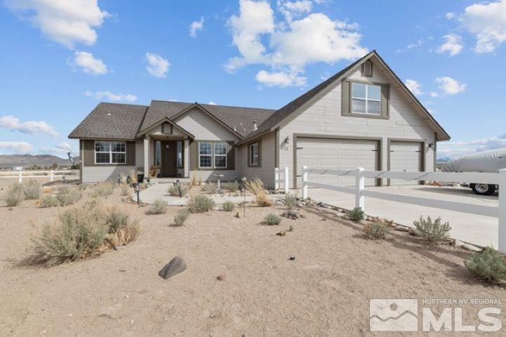 21 Desert View Drive Property Photo