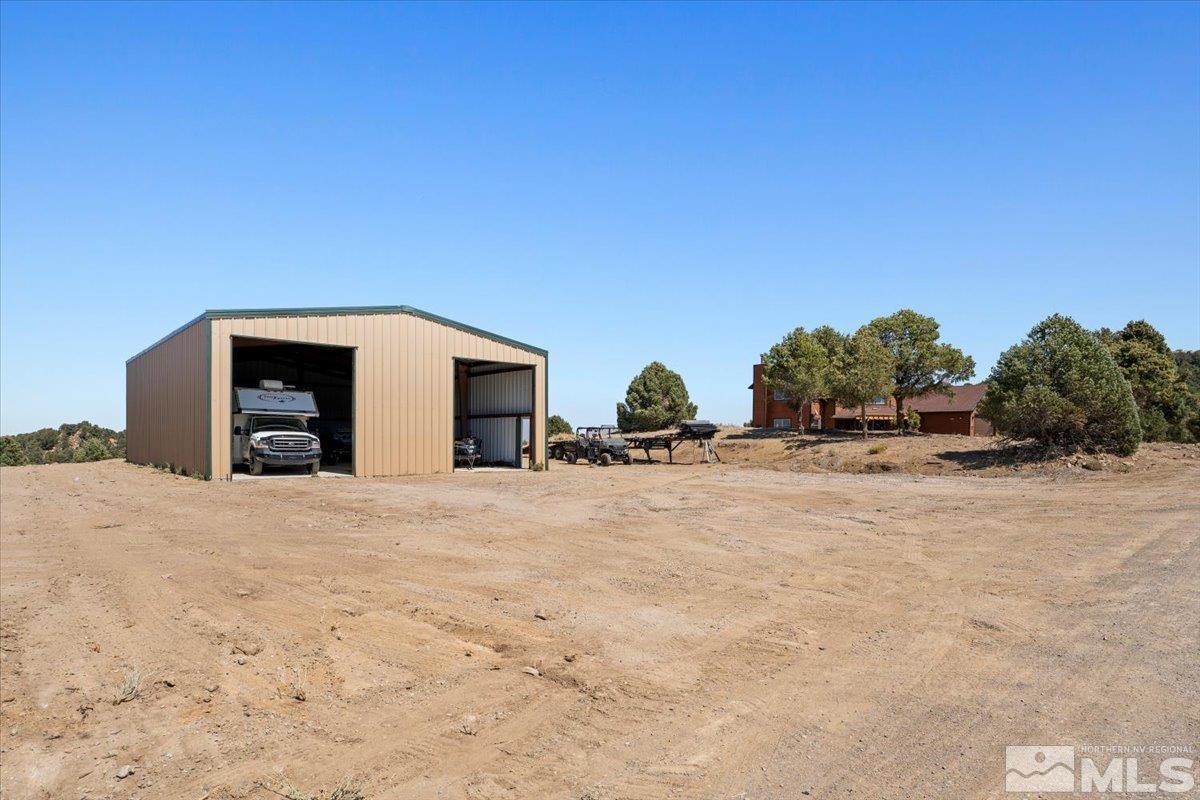 21470 Graves Rd Property Photo 7