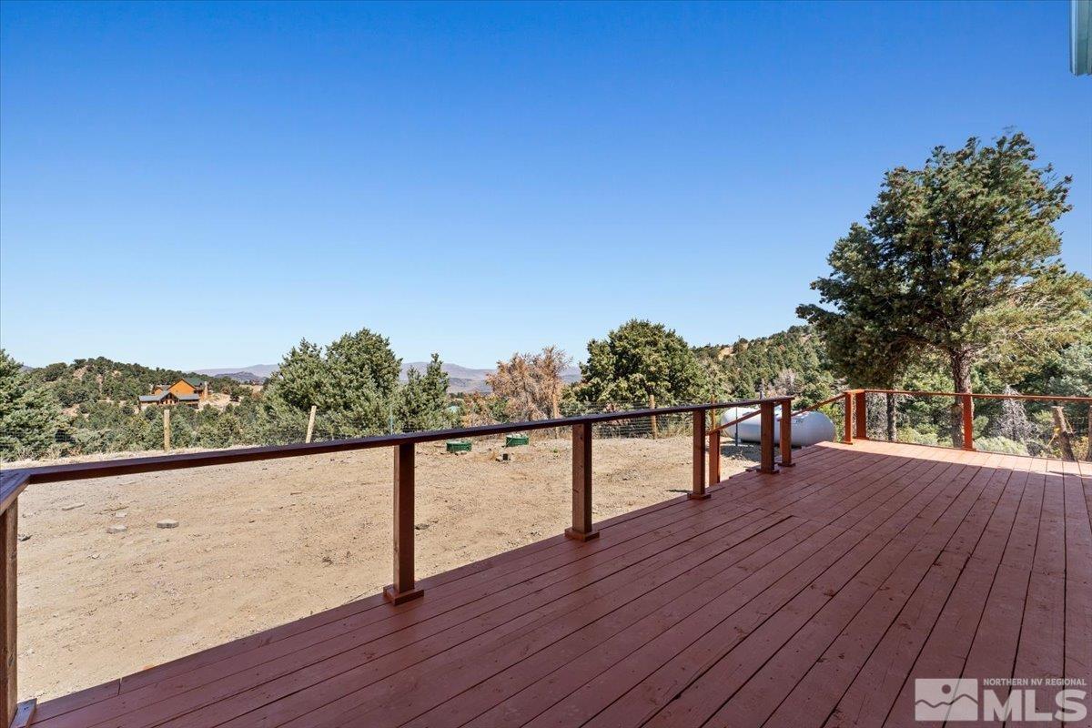 21470 Graves Rd Property Photo 28