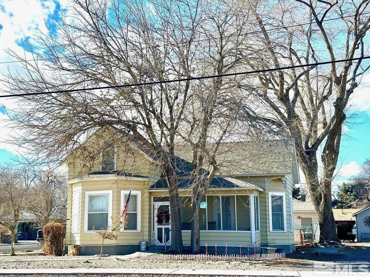 1605 Central Ave Property Photo 7