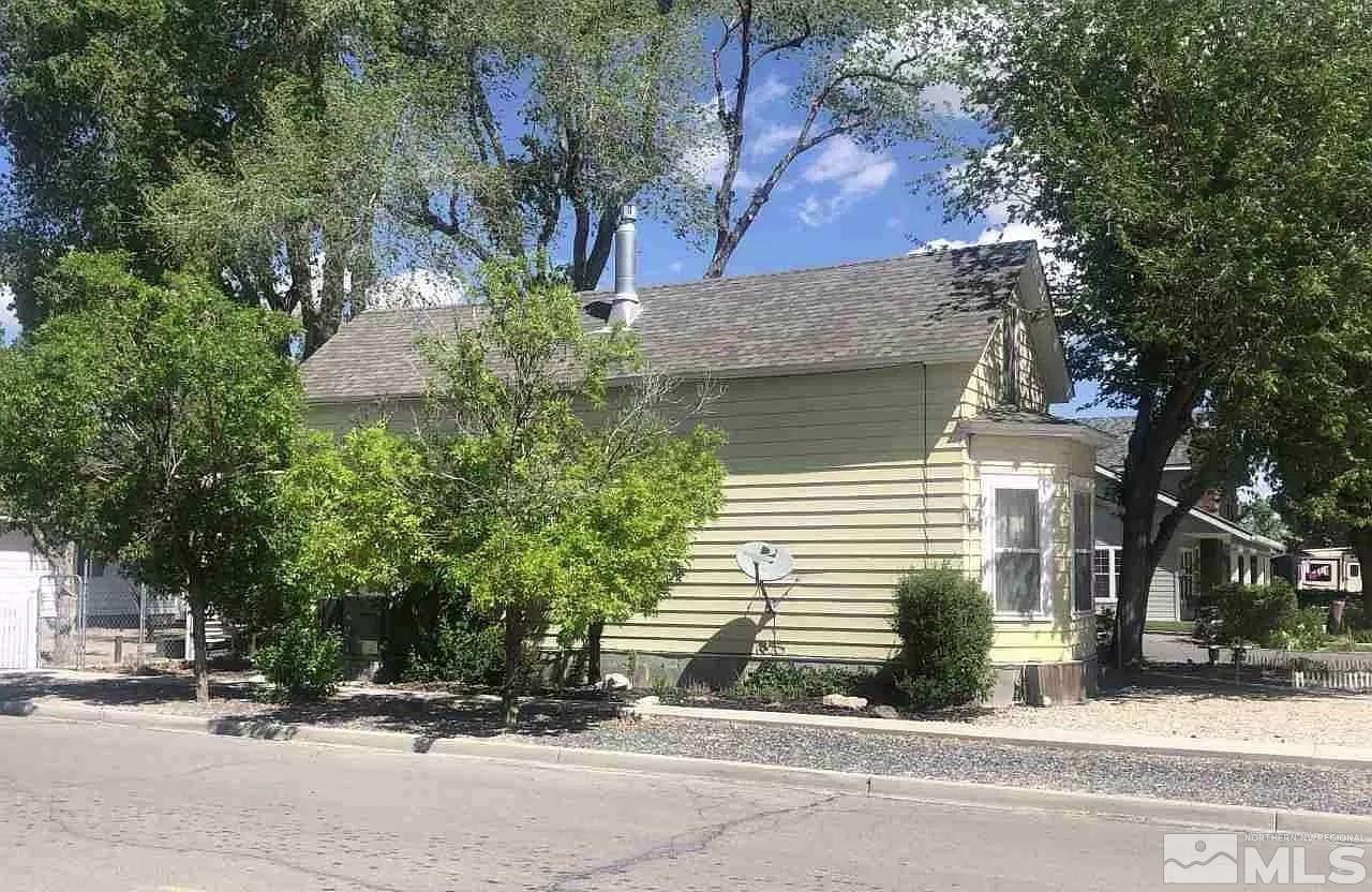 1605 Central Ave Property Photo 9