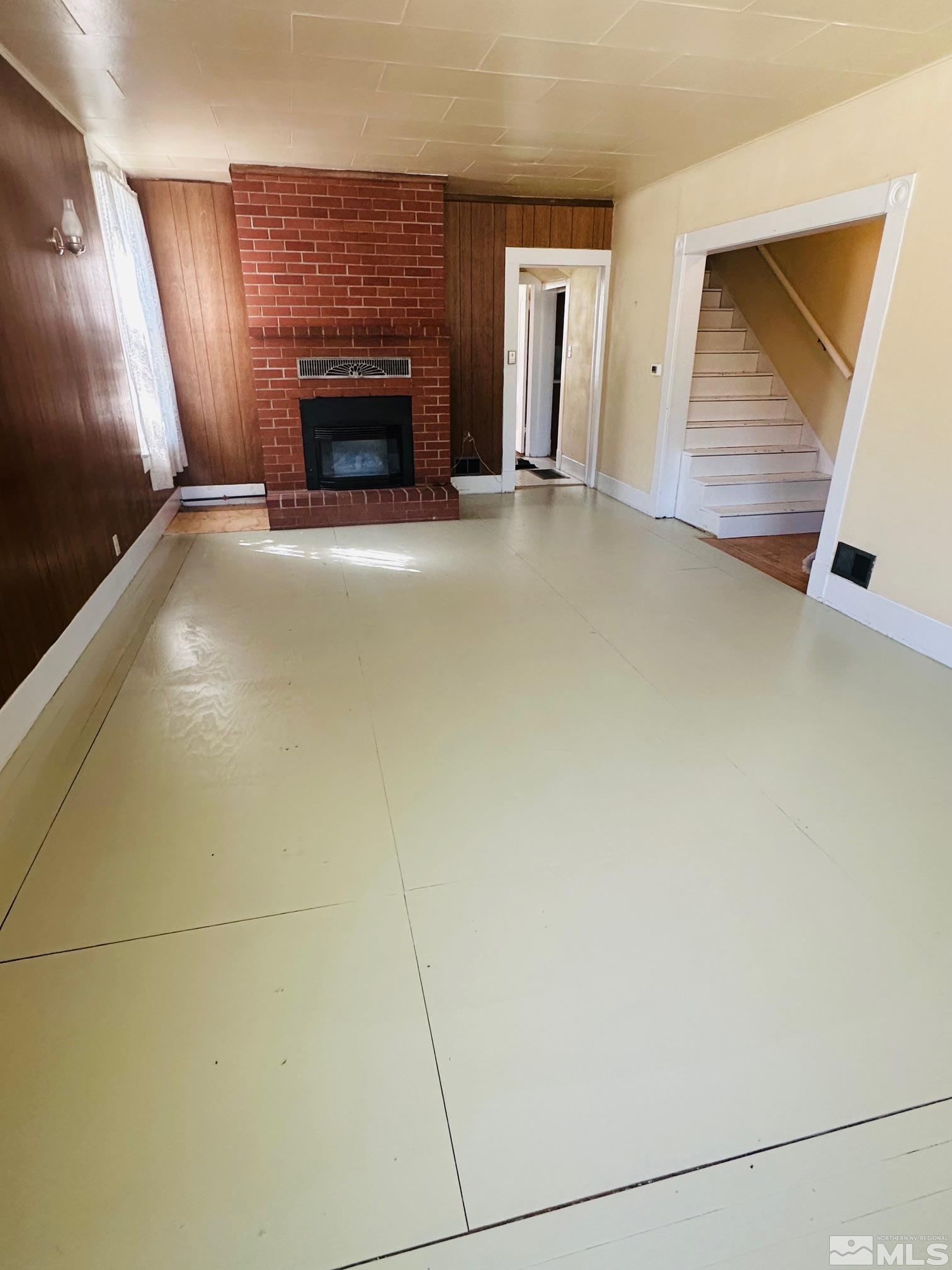 1605 Central Ave Property Photo 14