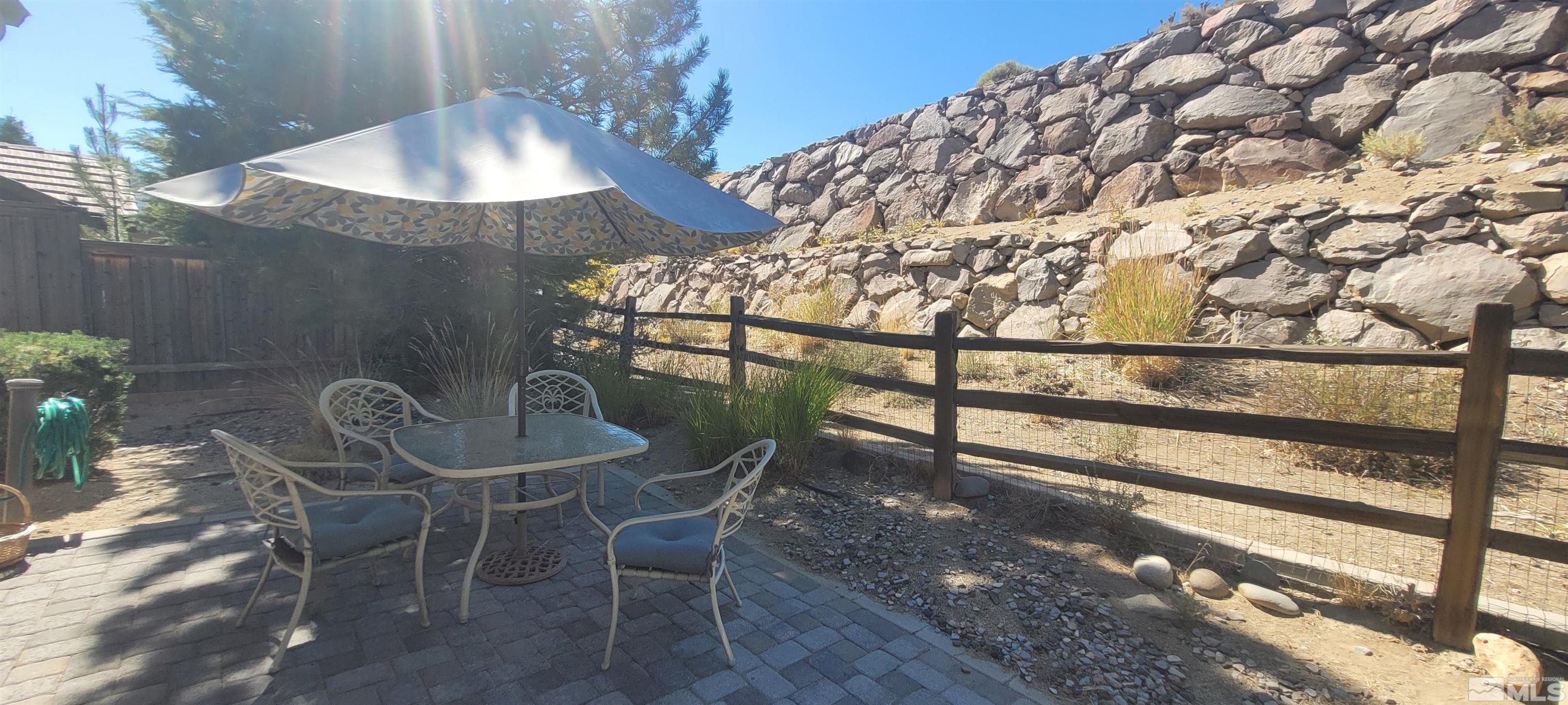 1885 Trailcreek Way Property Photo 26