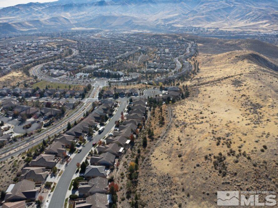 1885 Trailcreek Way Property Photo 30