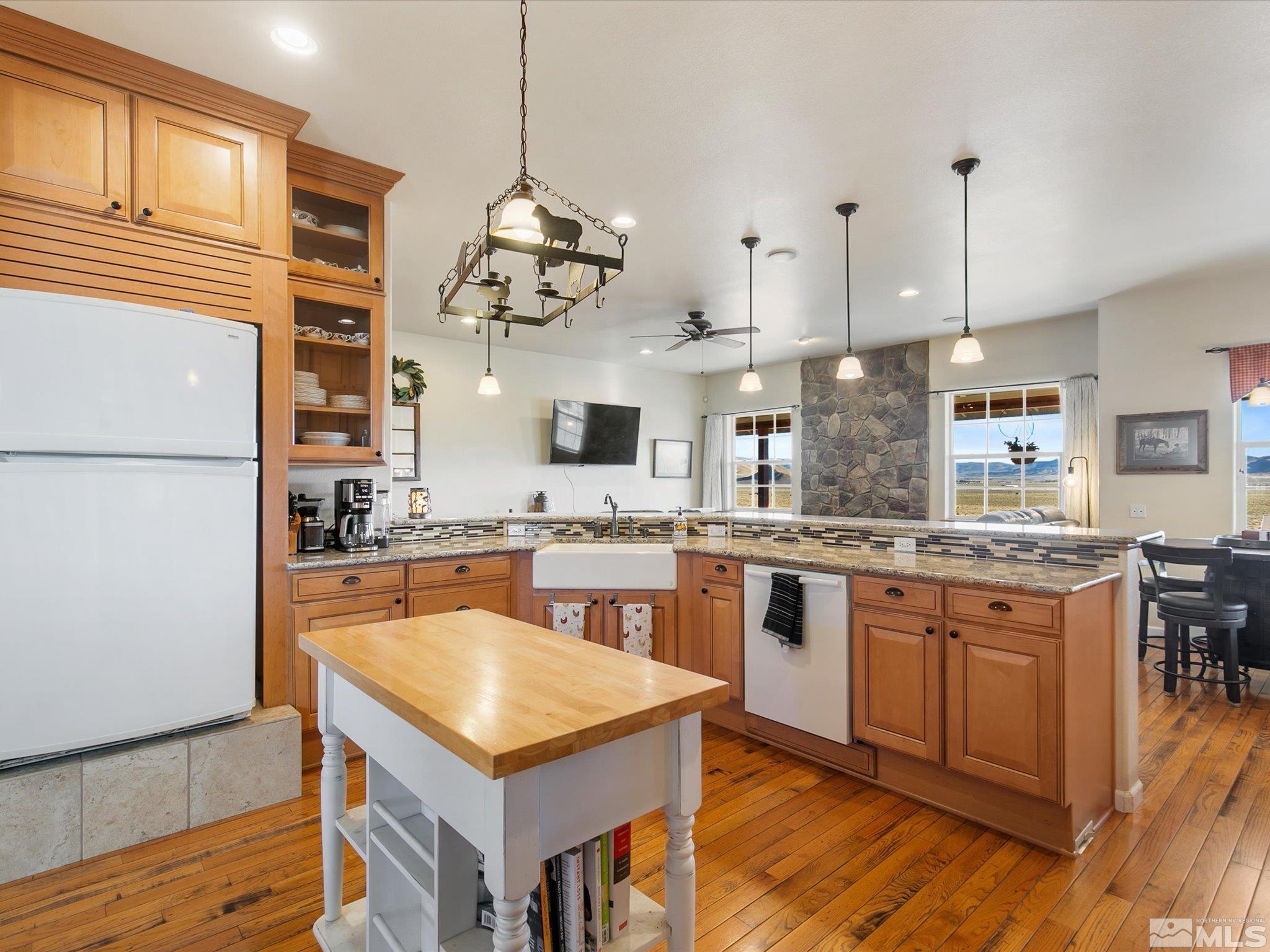 6900 Grass Valley Road Property Photo 10