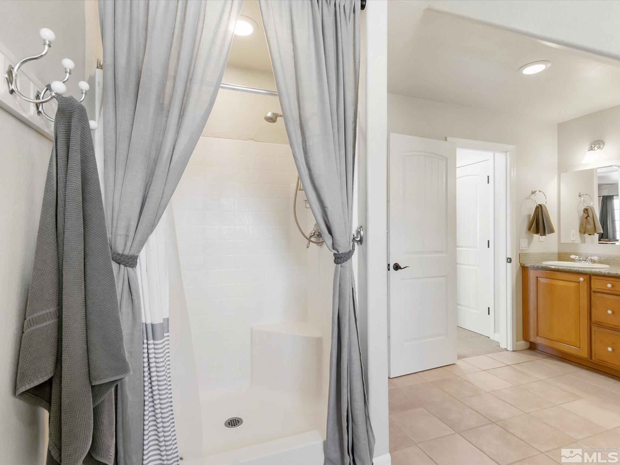6900 Grass Valley Road Property Photo 26
