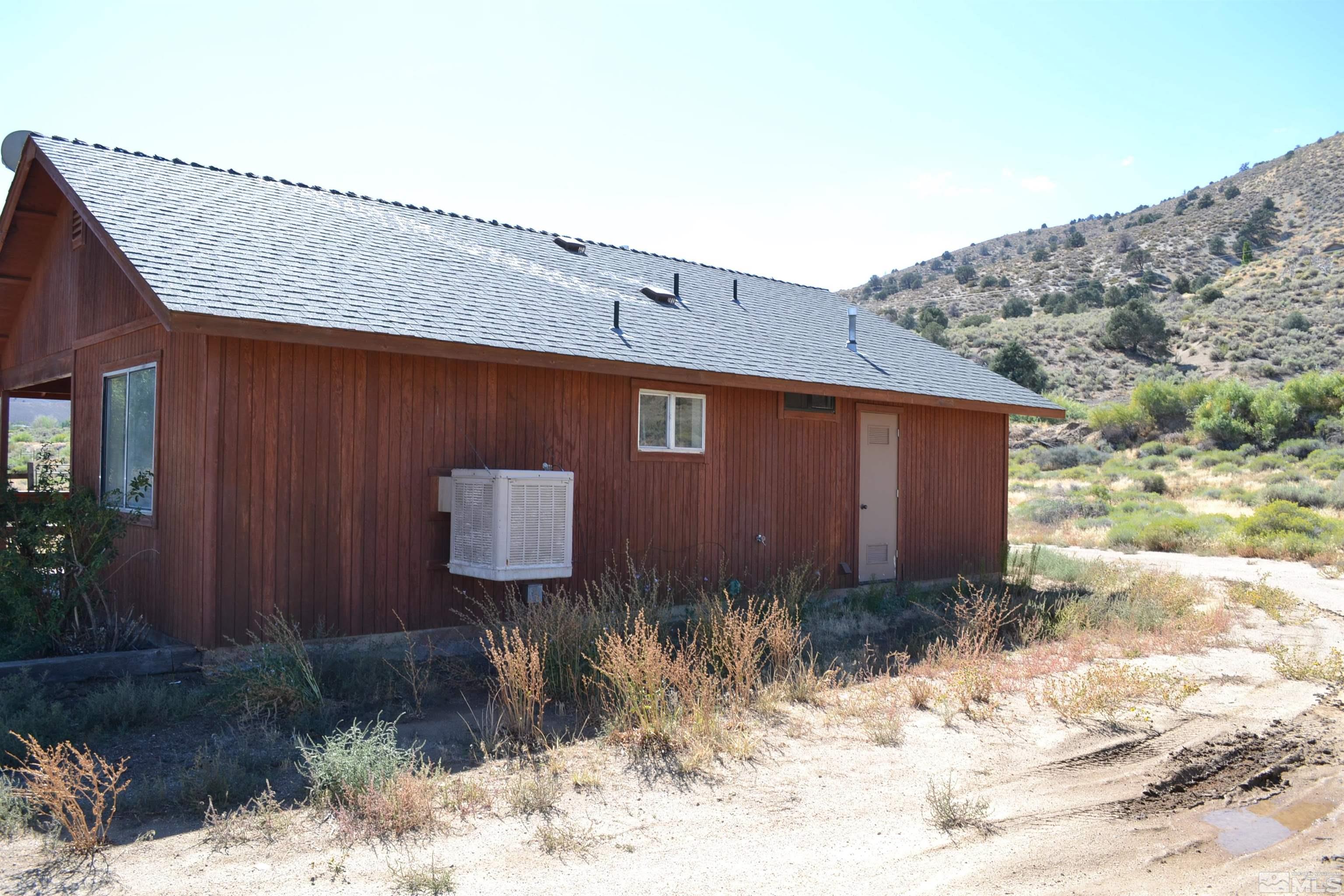 22 Long View Ln Property Photo 10