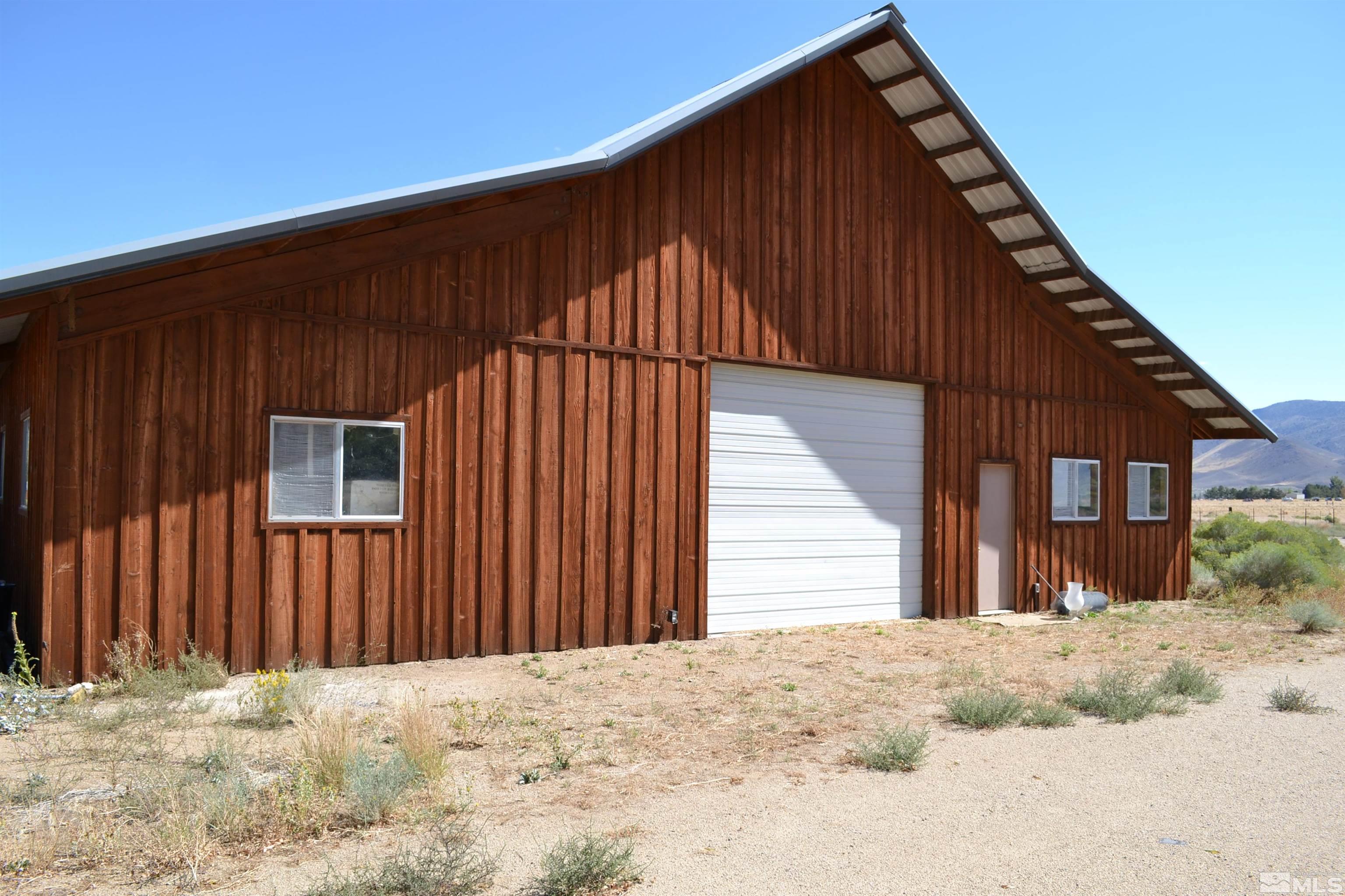 22 Long View Ln Property Photo 11