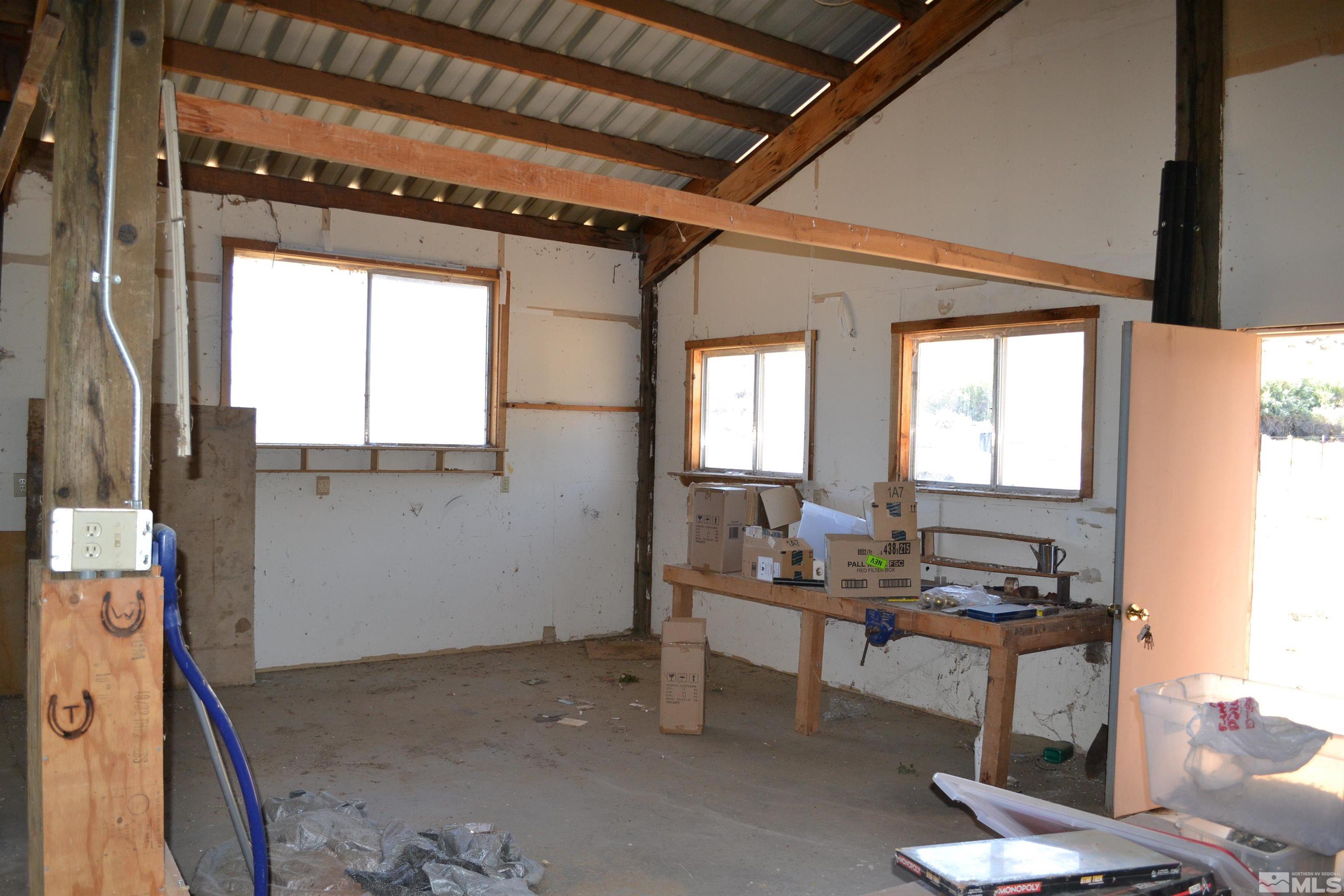 22 Long View Ln Property Photo 16