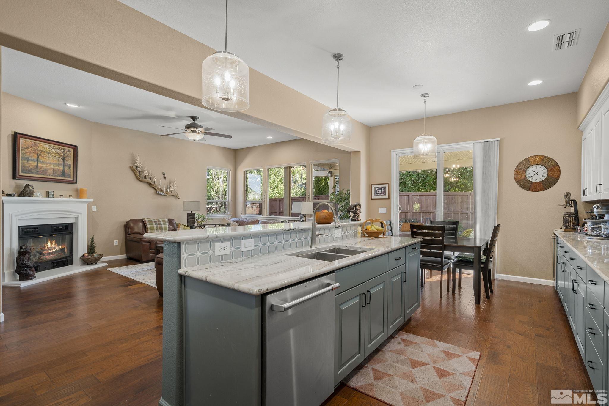 10710 Ivy Gate Property Photo 16