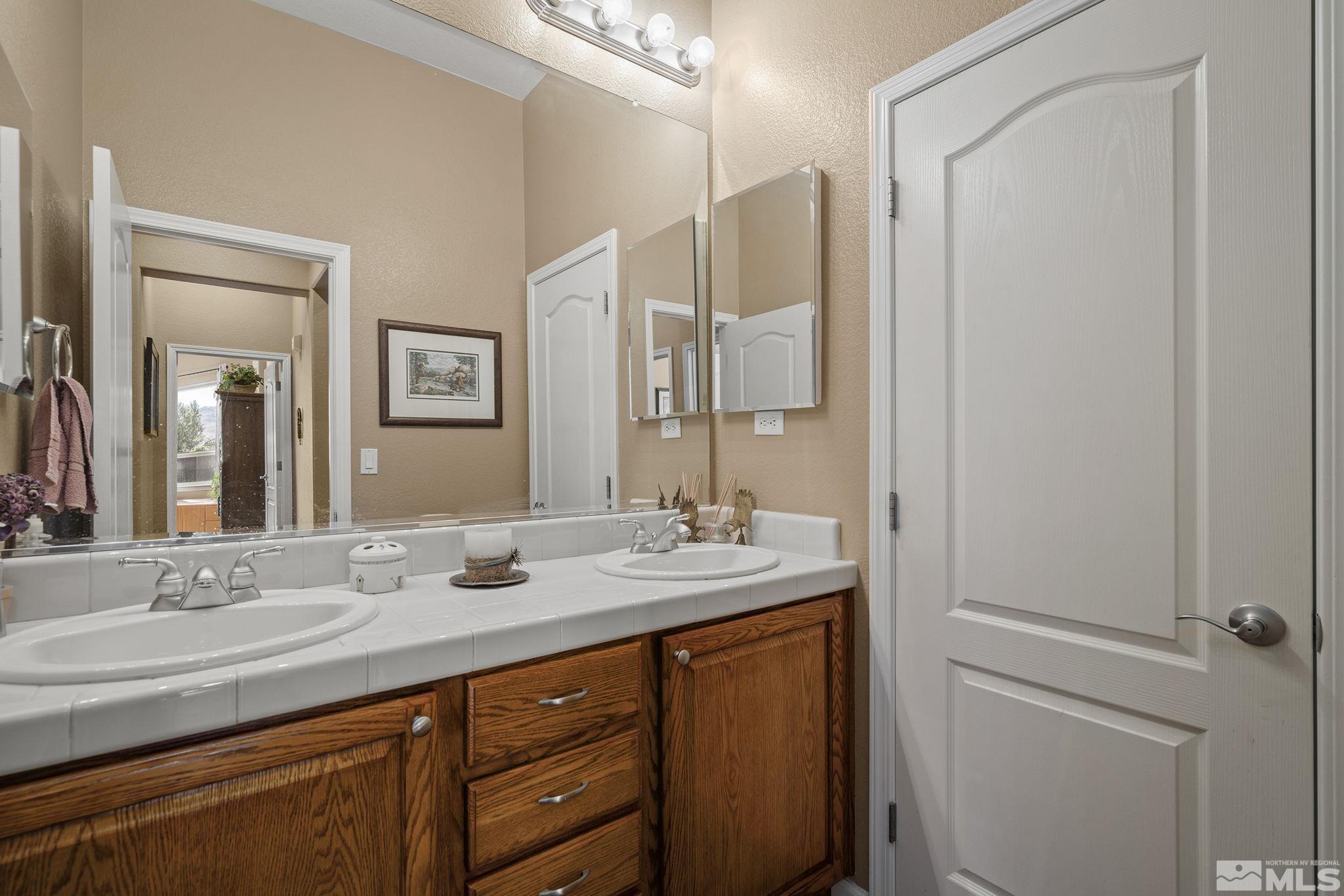 10710 Ivy Gate Property Photo 25