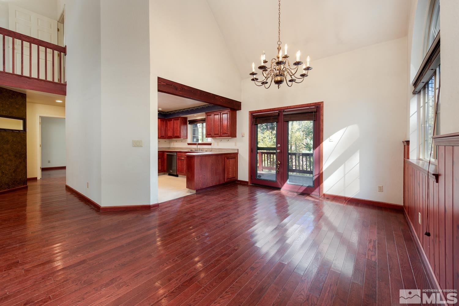 100 Timber Lane Property Photo 16