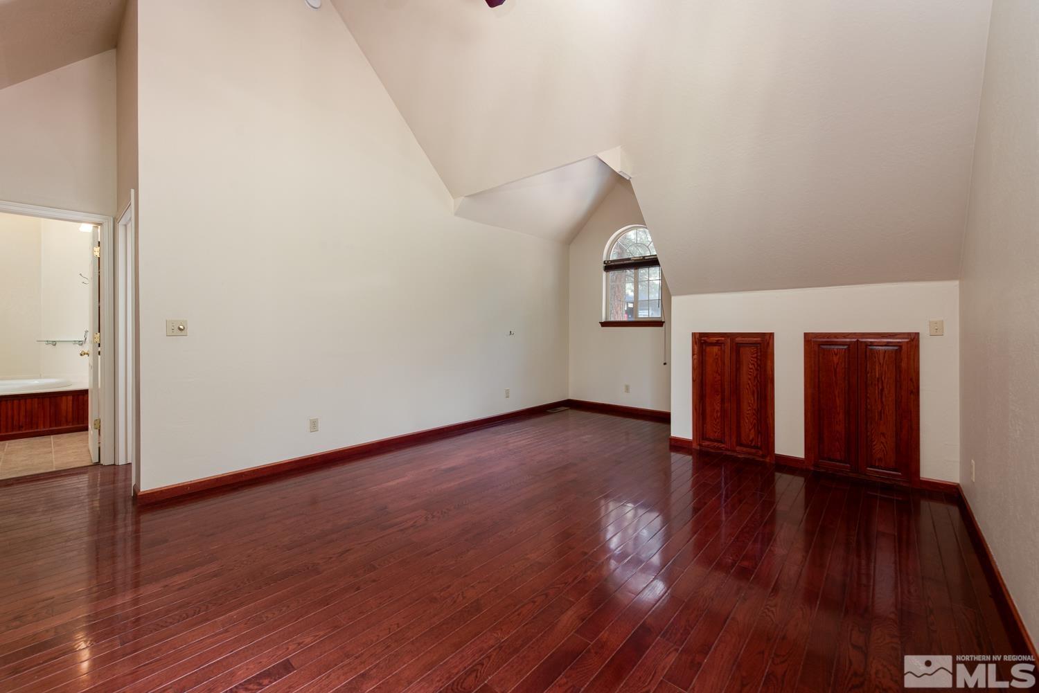 100 Timber Lane Property Photo 23