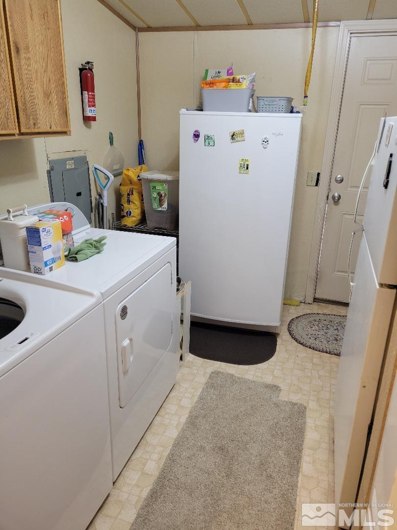4280 Deodar Property Photo 7
