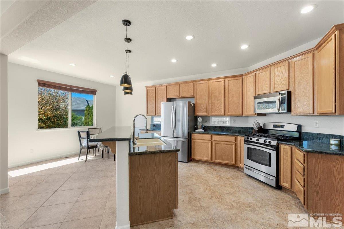 754 Grayhawk Drive Property Photo 1