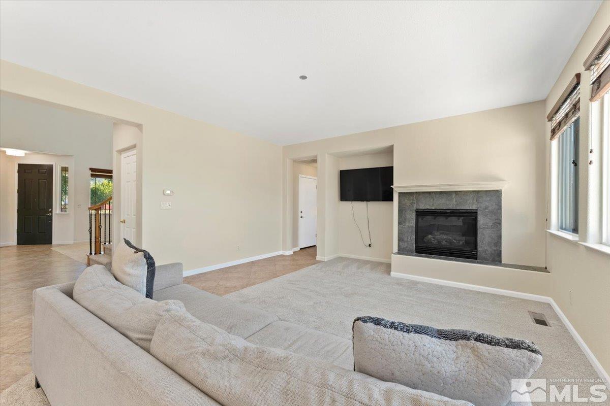 754 Grayhawk Drive Property Photo 2