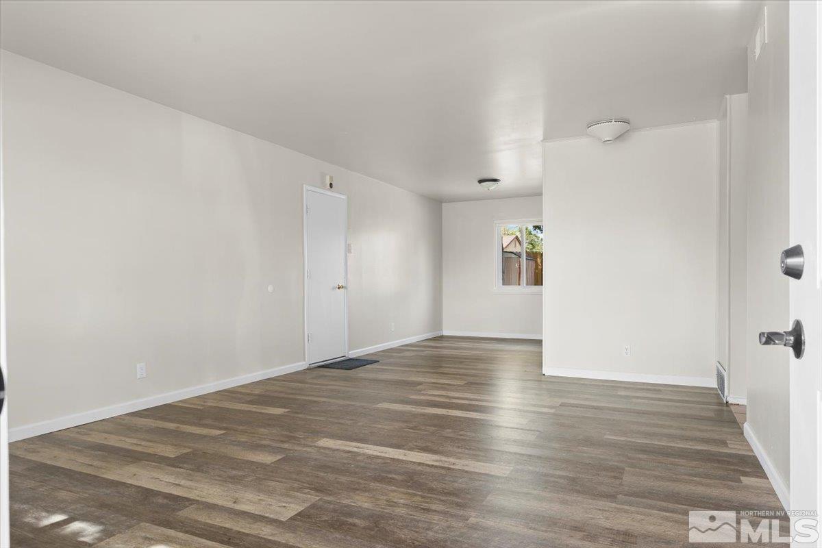 1180 Xman Way Property Photo 3
