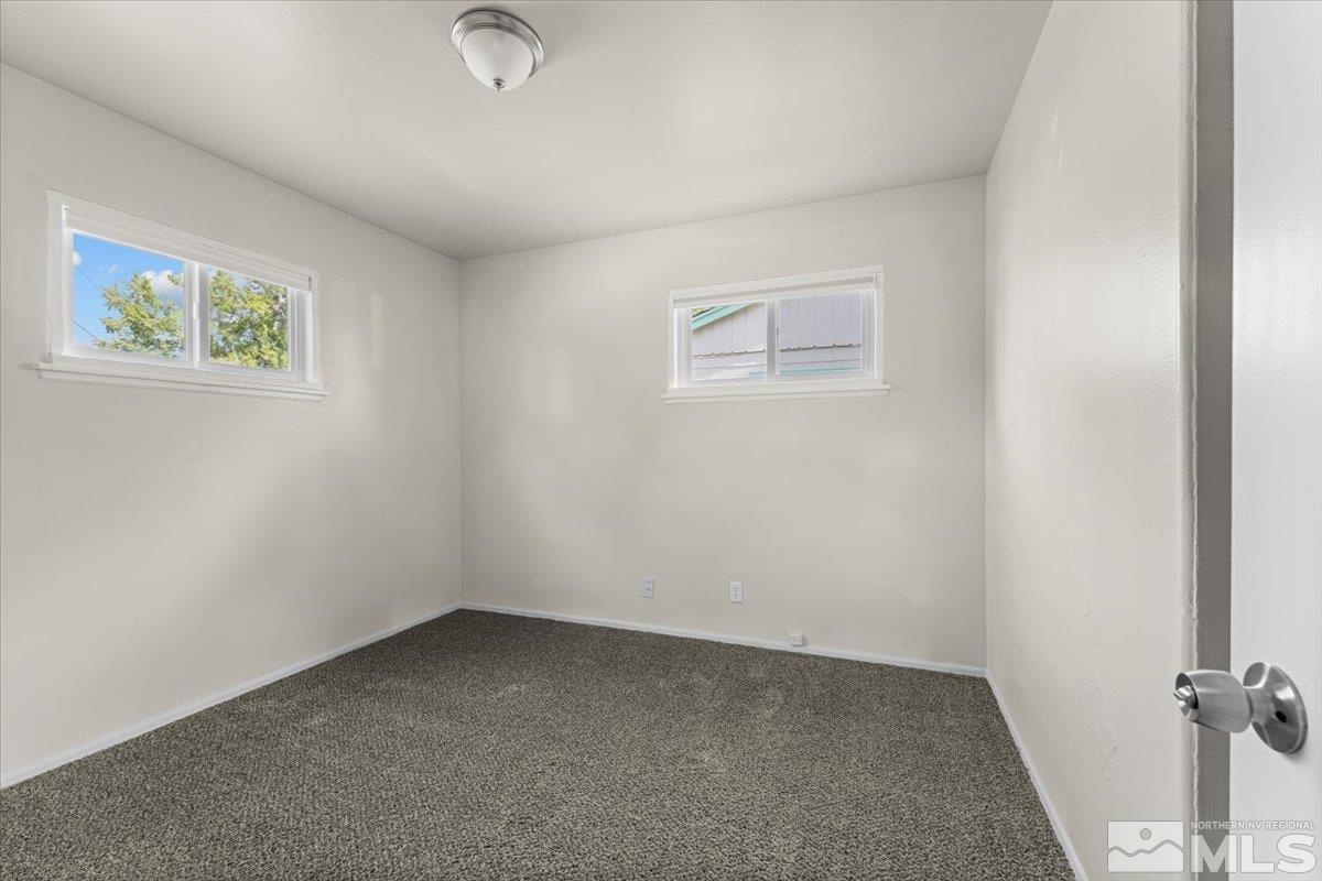 1180 Xman Way Property Photo 12