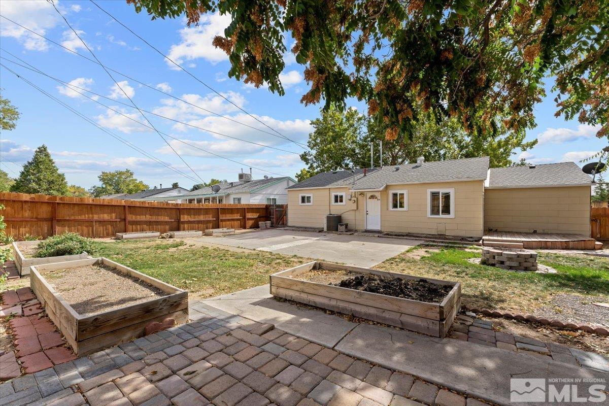 1180 Xman Way Property Photo 24