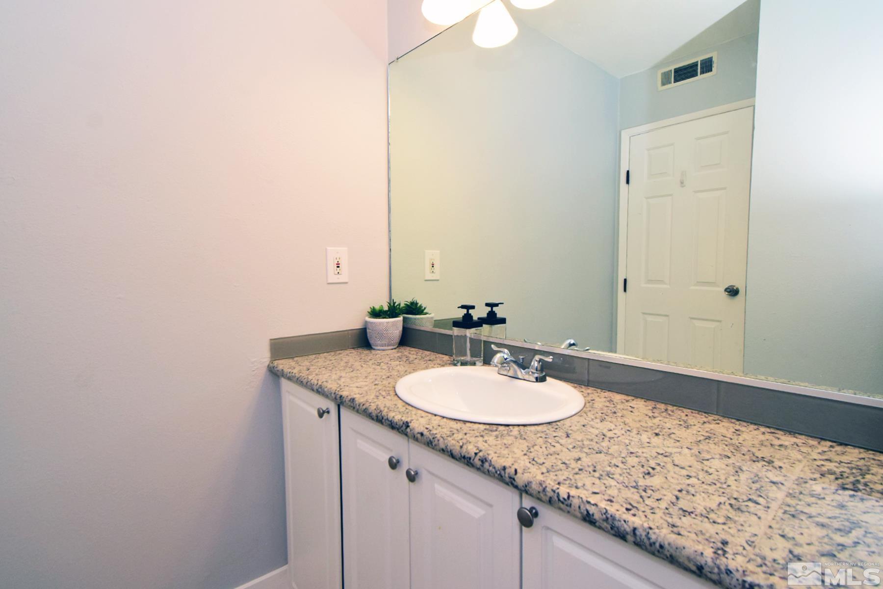 2555 Clear Acre Ln Property Photo 17