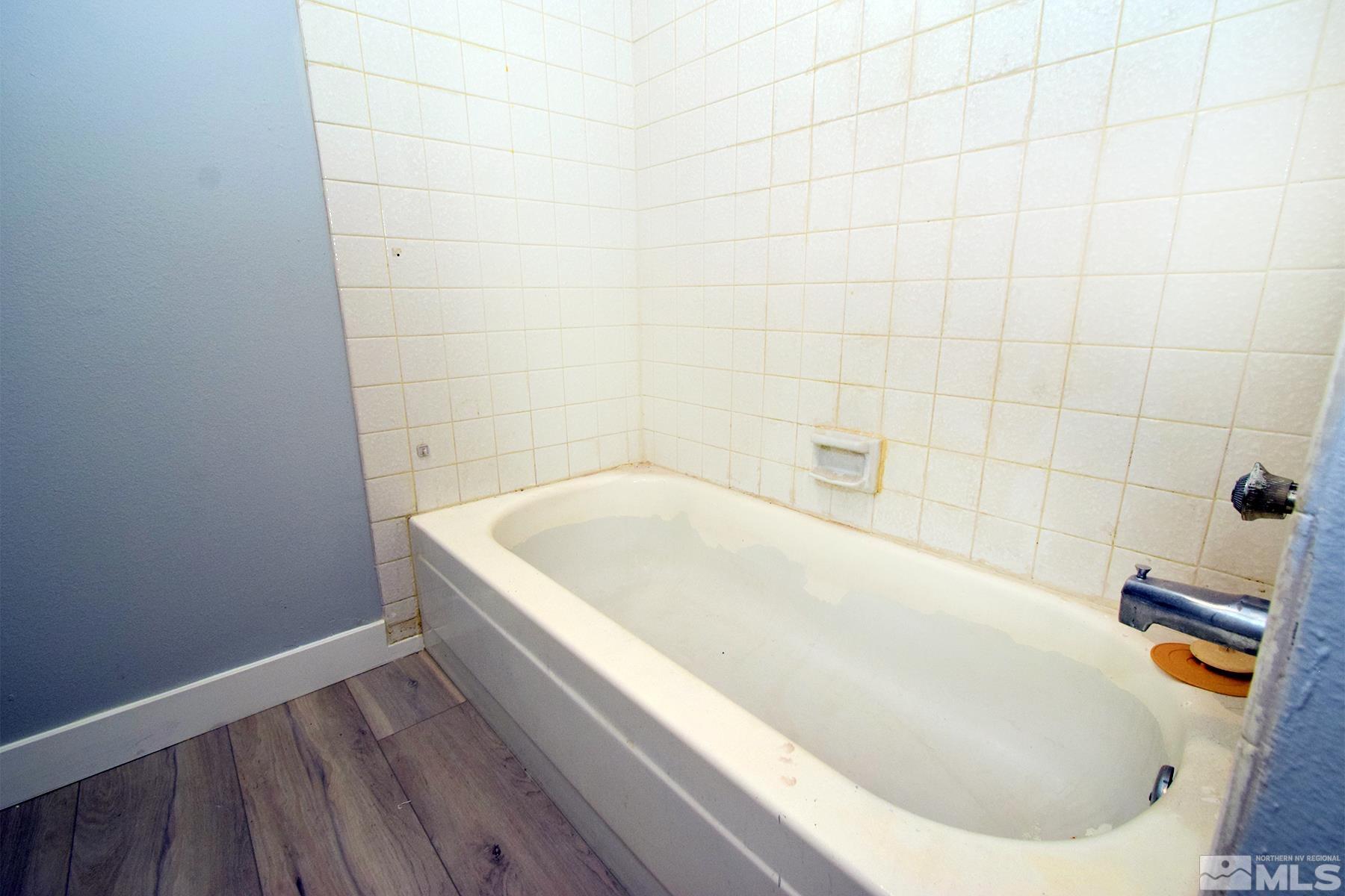 2555 Clear Acre Ln Property Photo 18