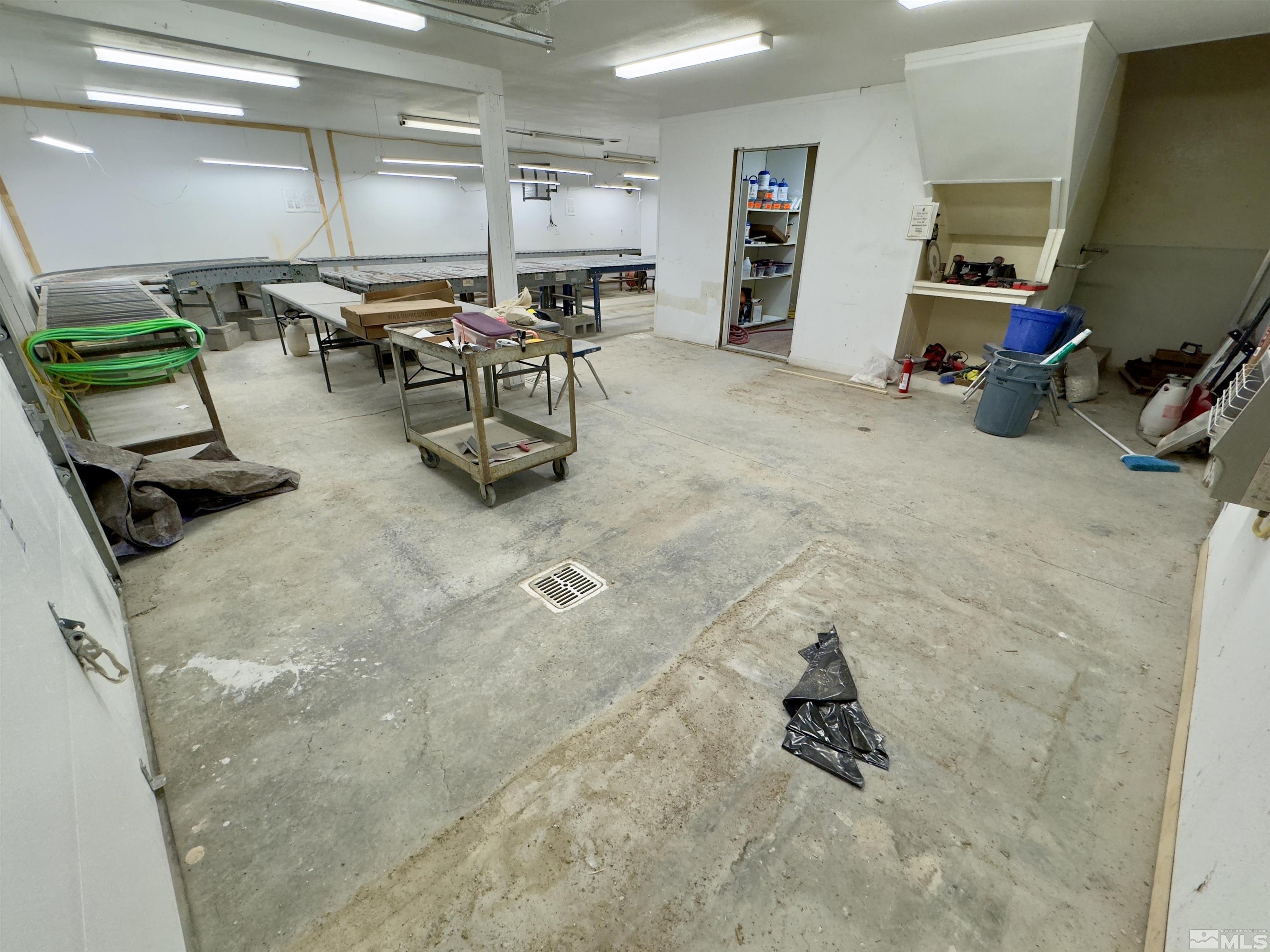 101 Bullion Avenue Property Photo 33