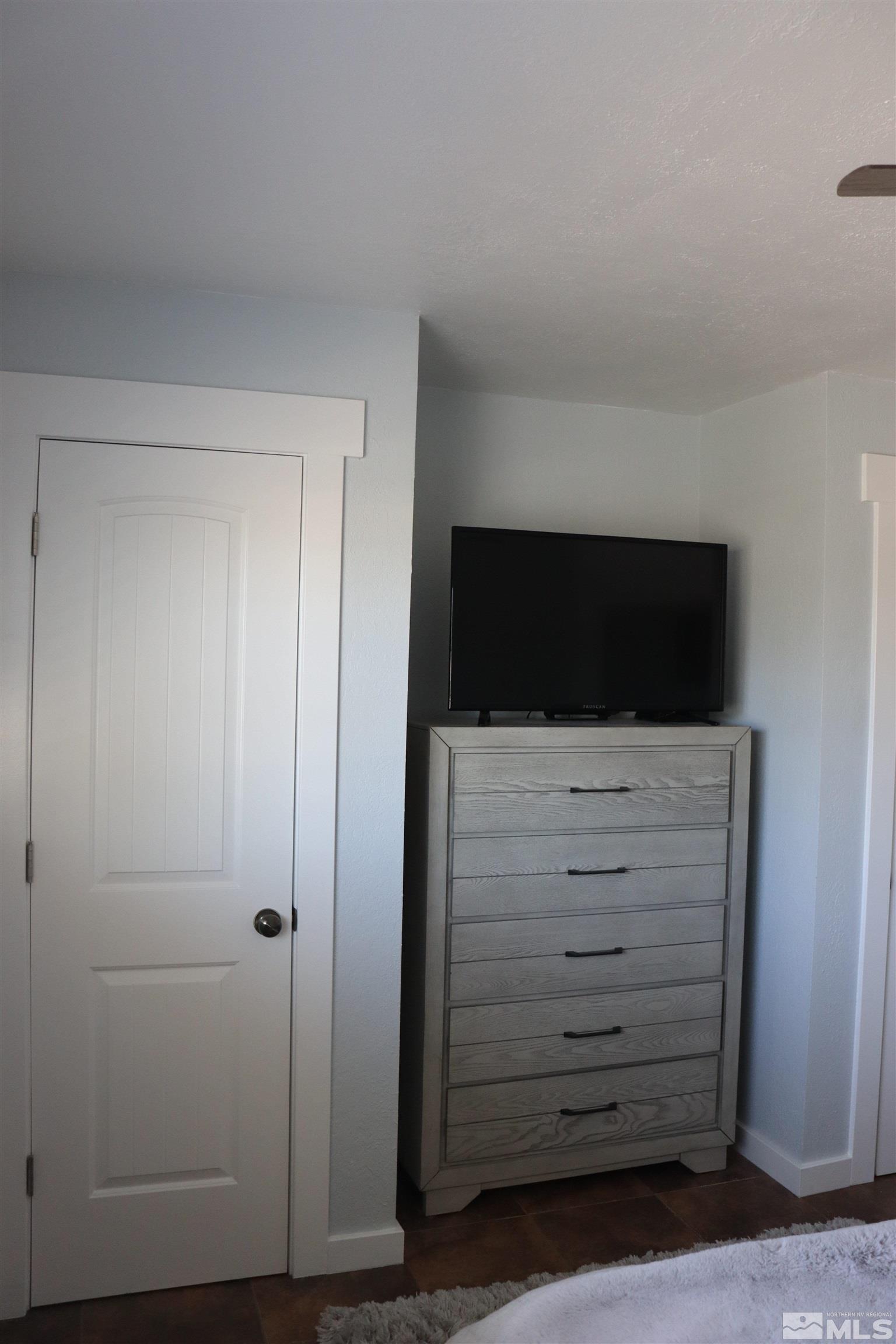 255 Ash Street Property Photo 14