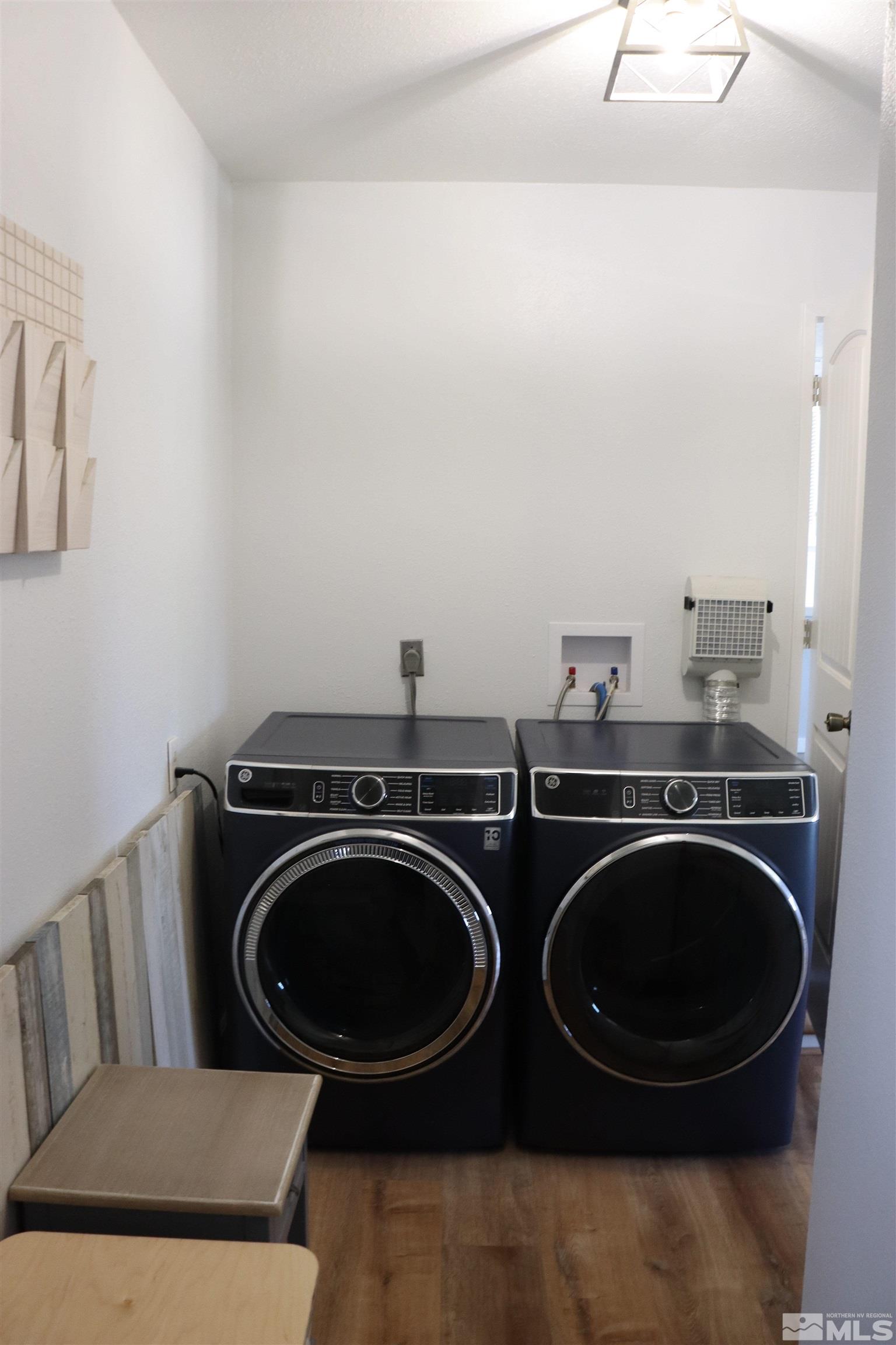 255 Ash Street Property Photo 39