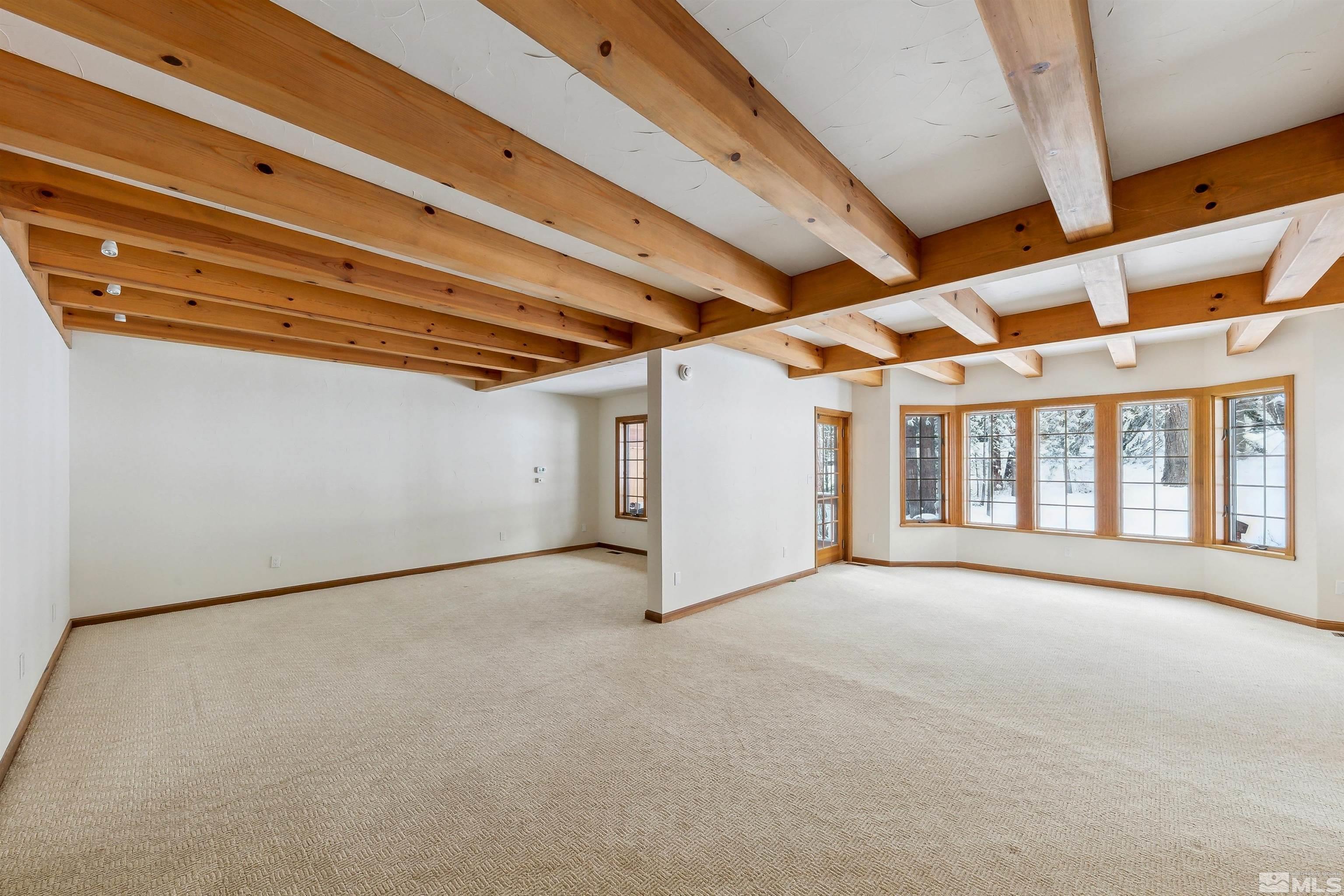 960 4th Green Drive Property Photo 20
