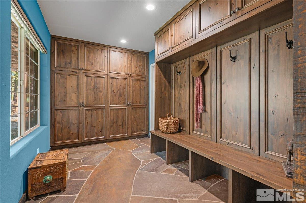 17215 Big Pine Drive Property Photo 8