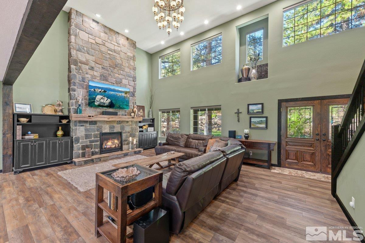 17215 Big Pine Drive Property Photo 9