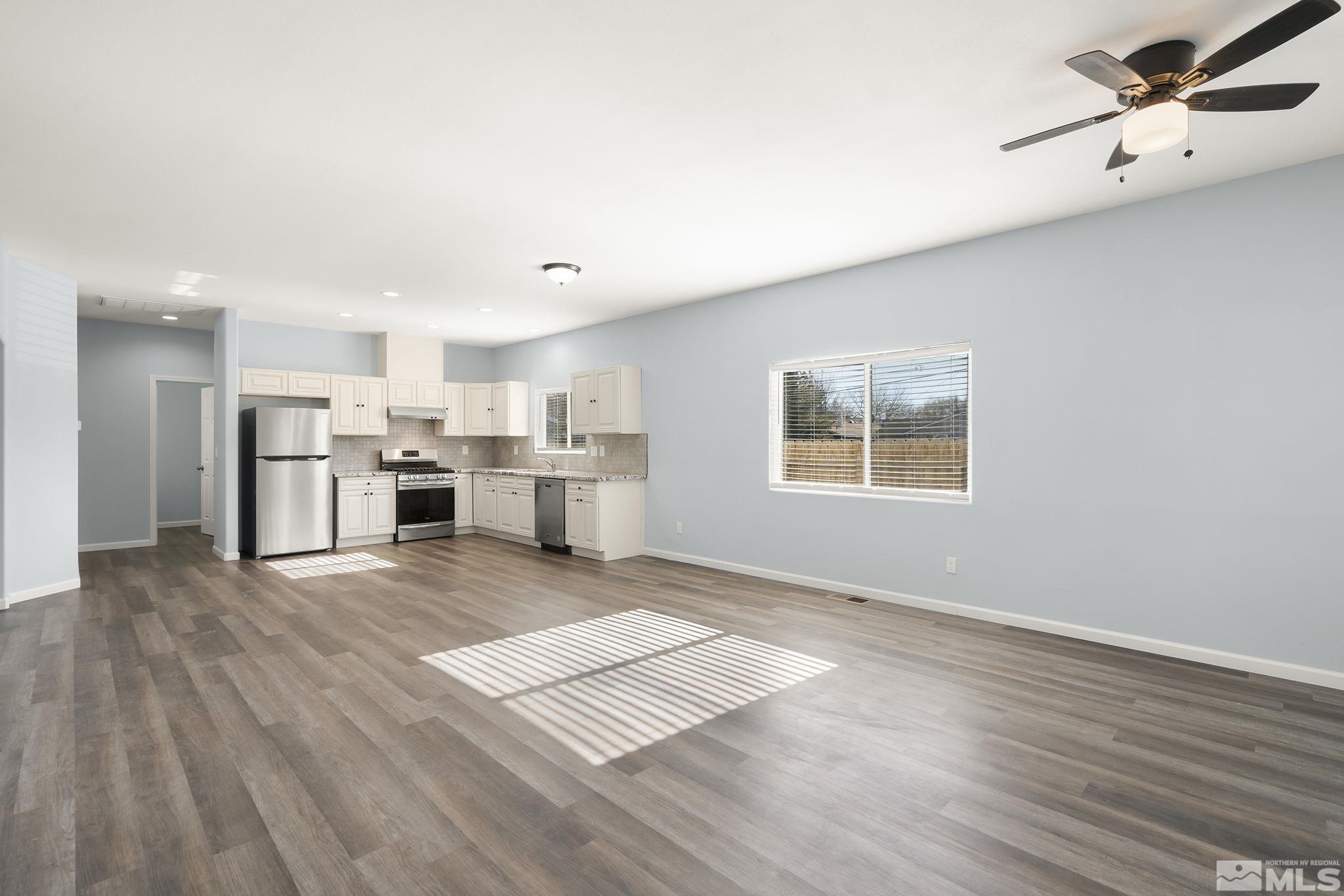 421 S Carson Meadow Drive Property Photo 29