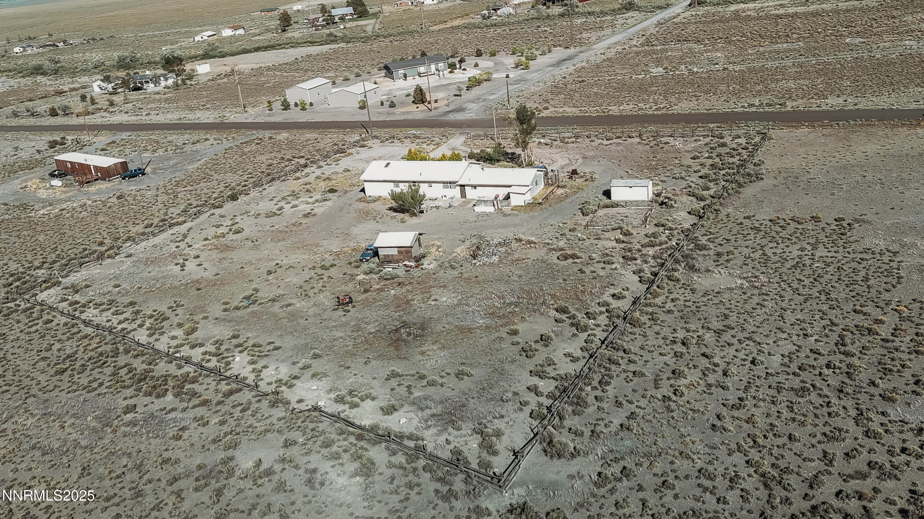 316 Toiyabe Road Property Photo 5