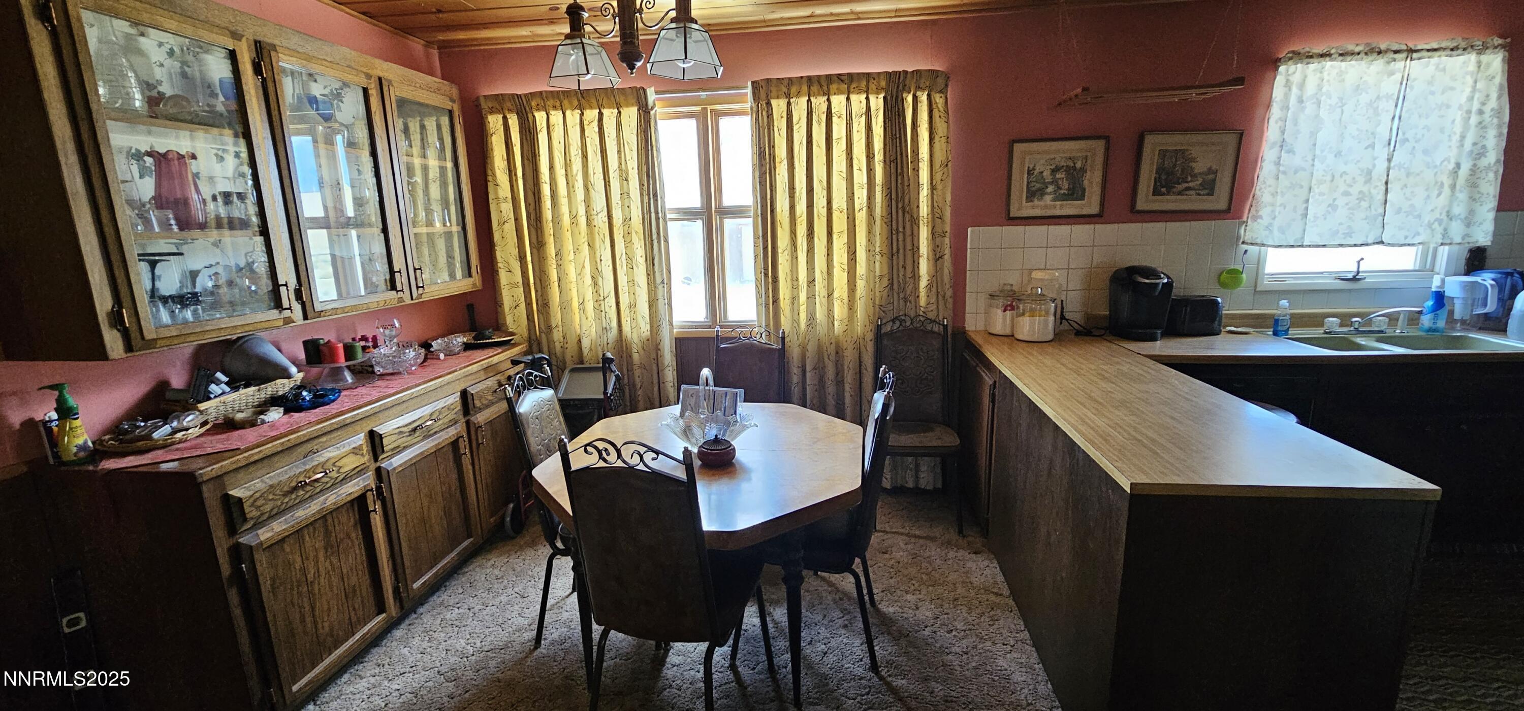 316 Toiyabe Road Property Photo 14