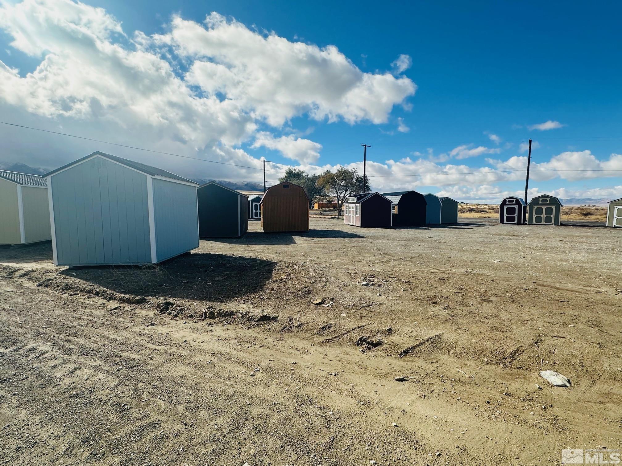 955 E Frontage Road Property Photo 10