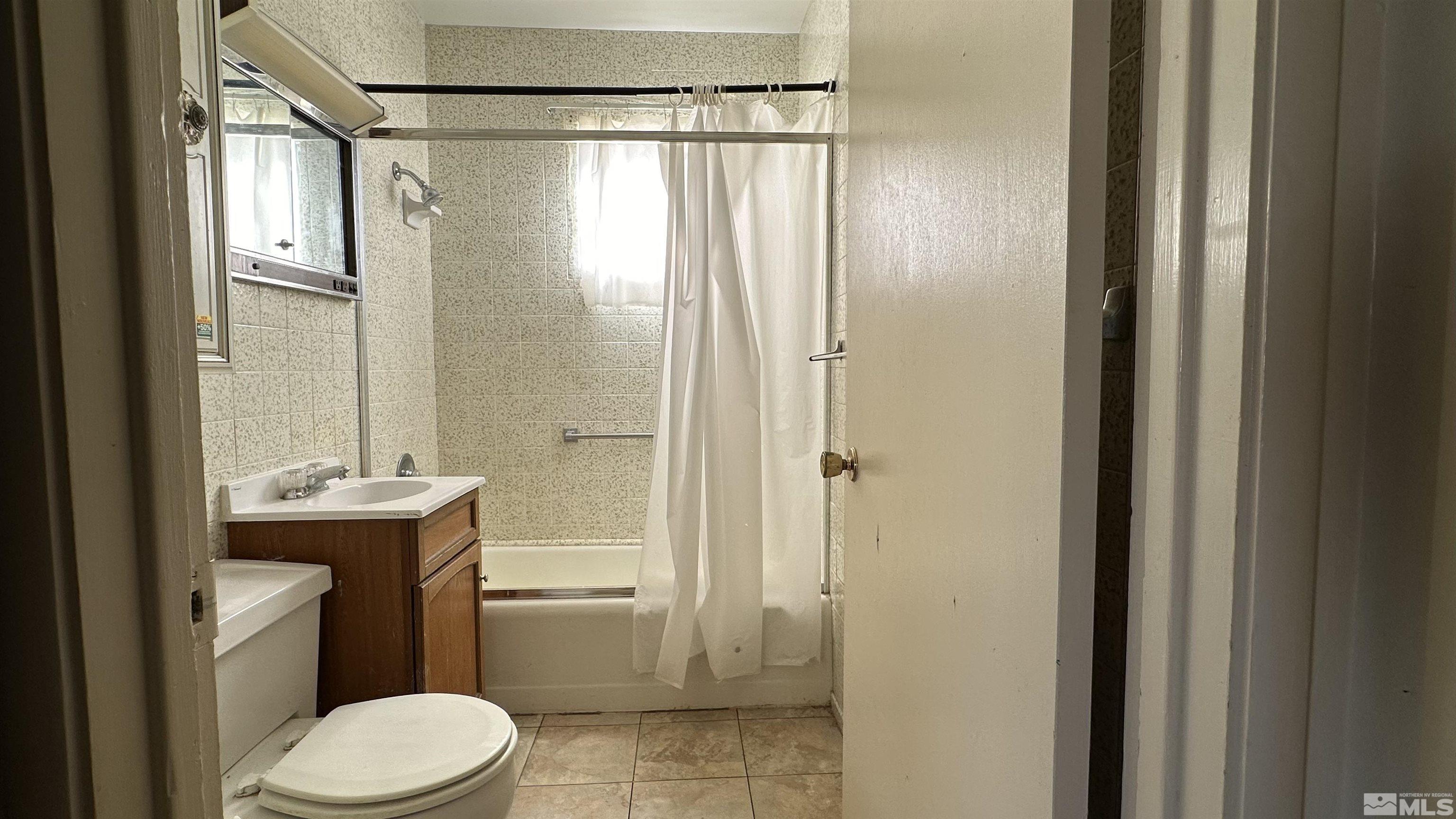 110 Harrison St Property Photo 5