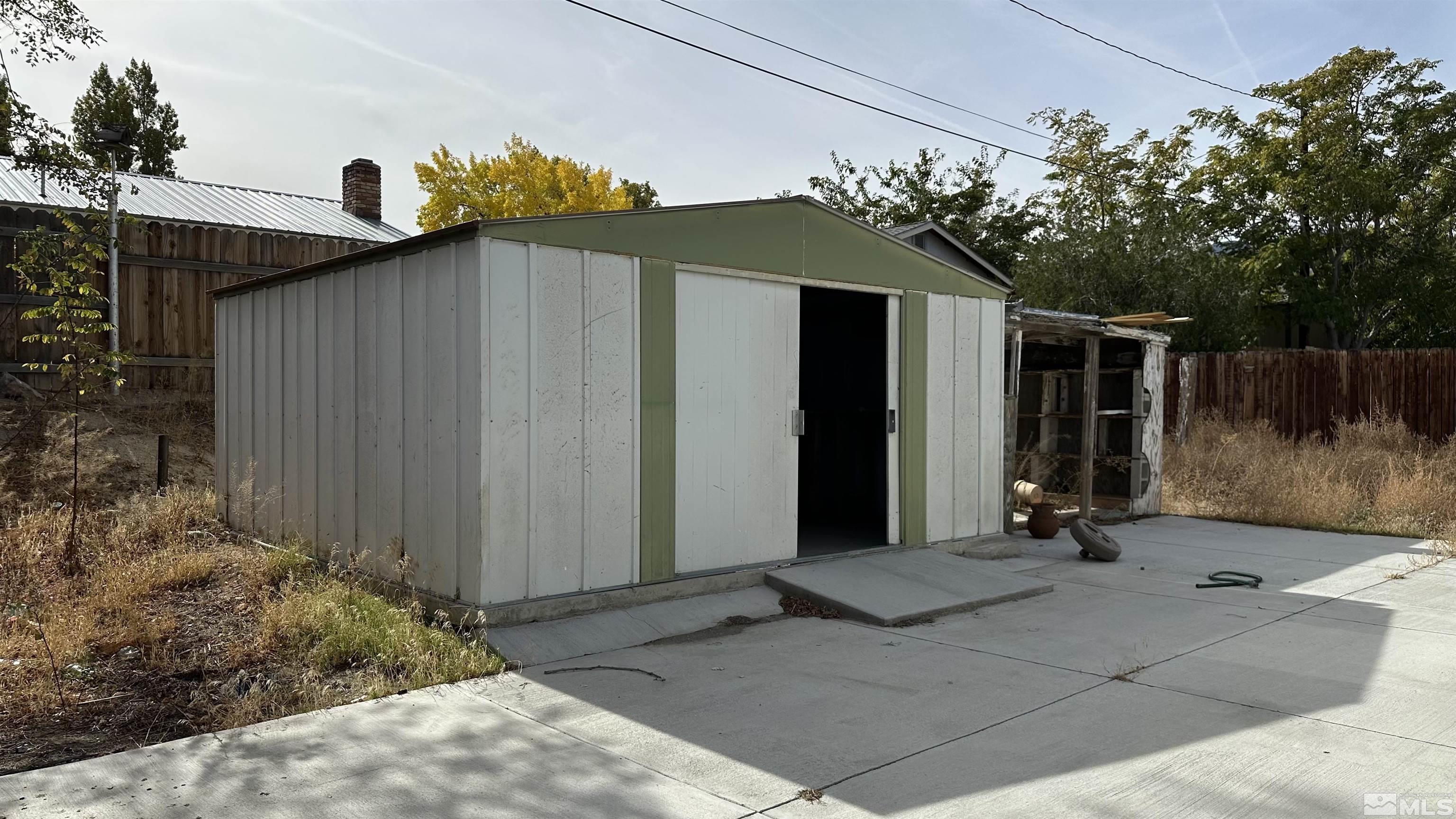 110 Harrison St Property Photo 19