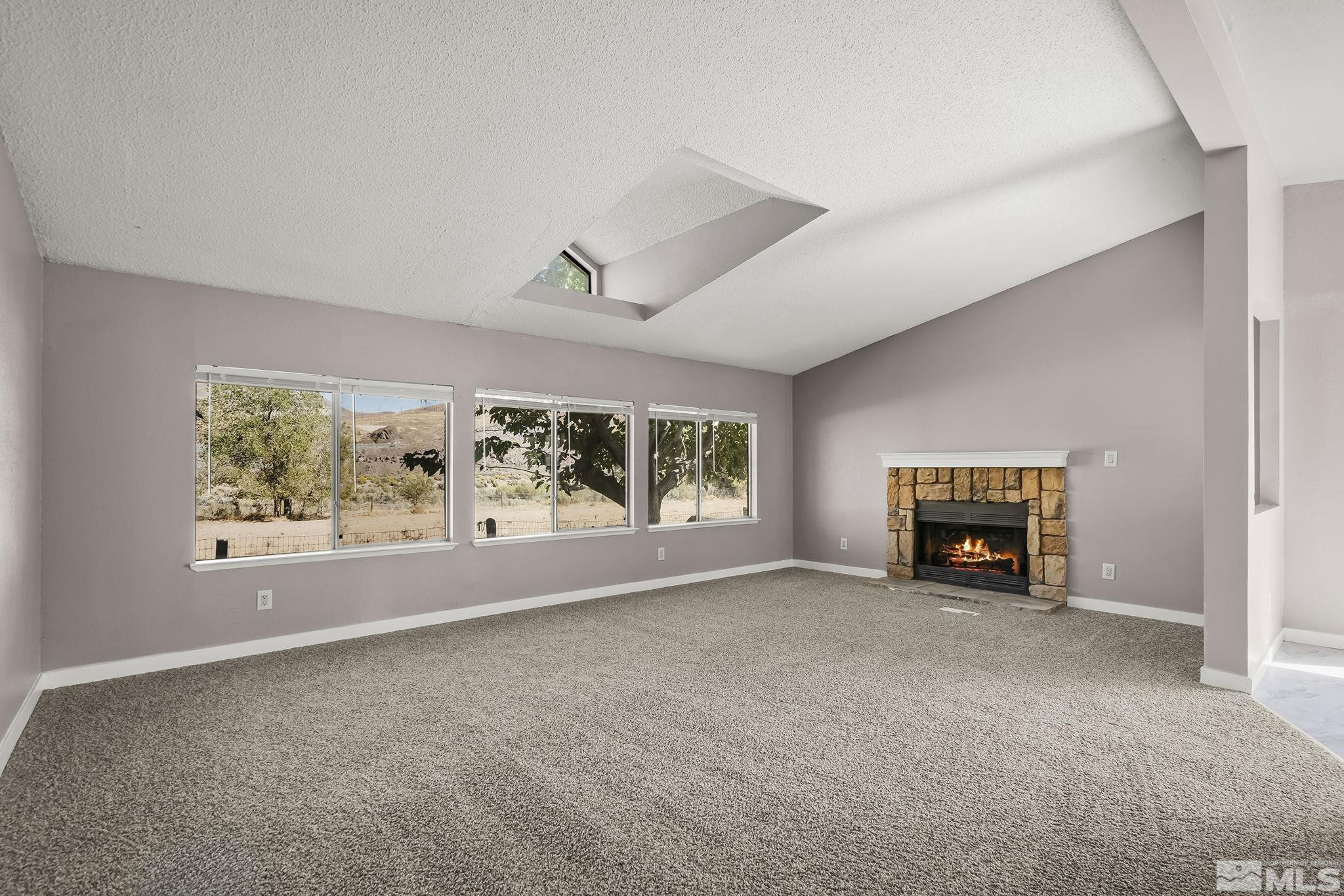 1661 Canal Rd Property Photo 8