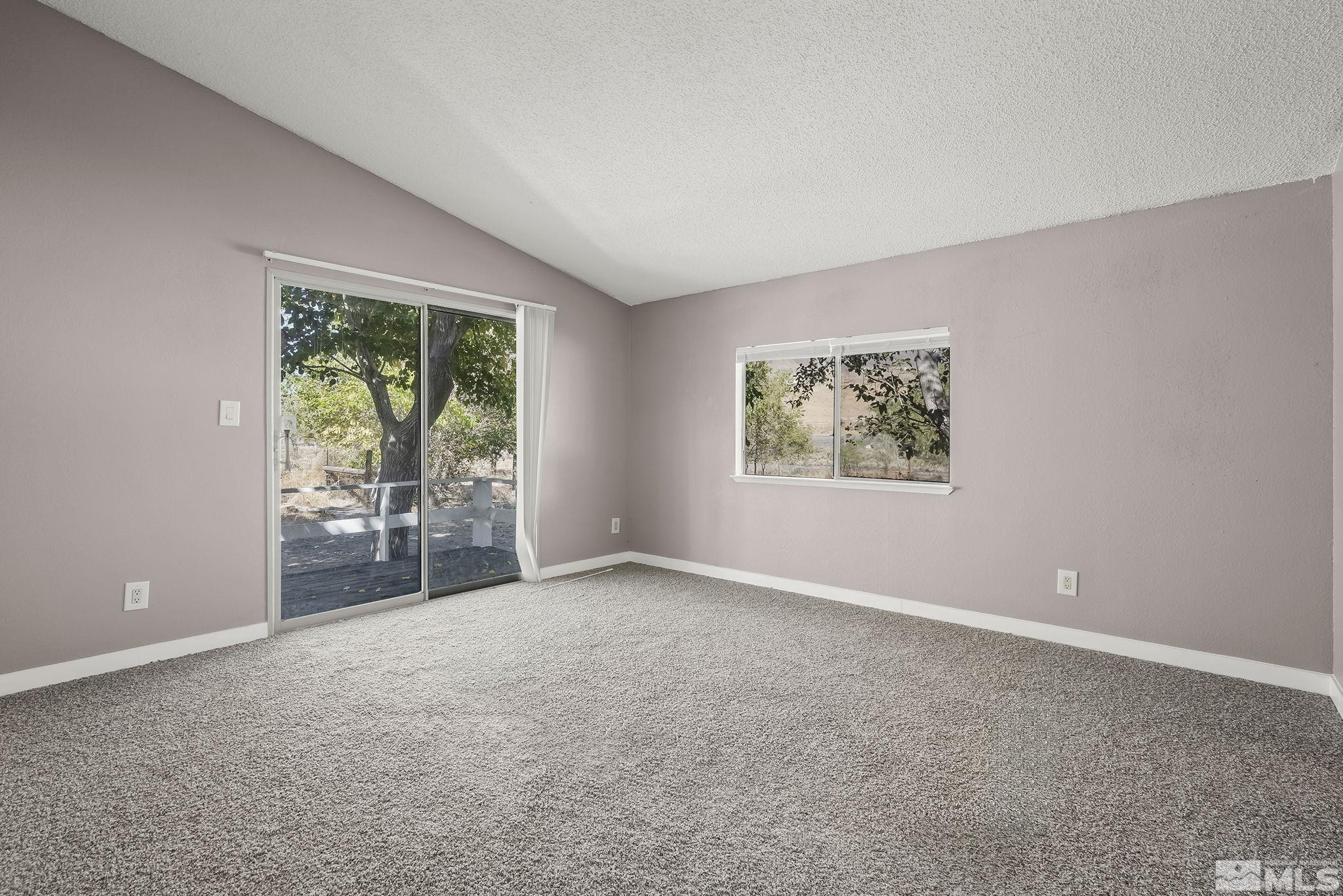 1661 Canal Rd Property Photo 16